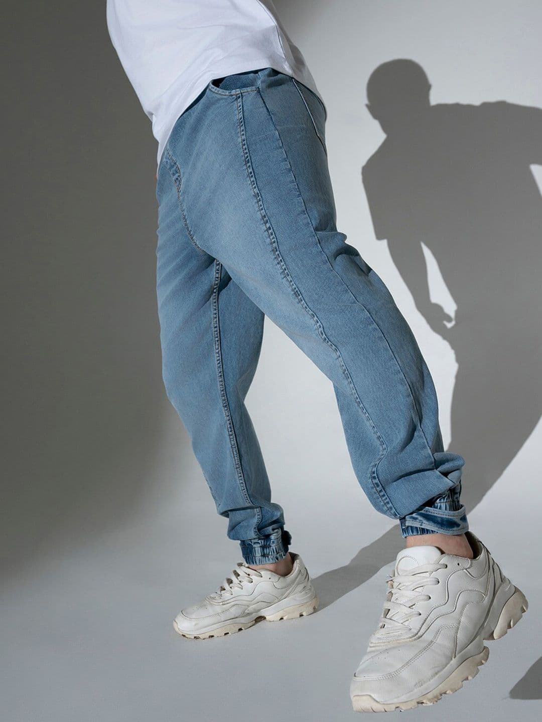 Hubberholme Men Clean Look Relaxed Fit Stretchable Joggers - view 1