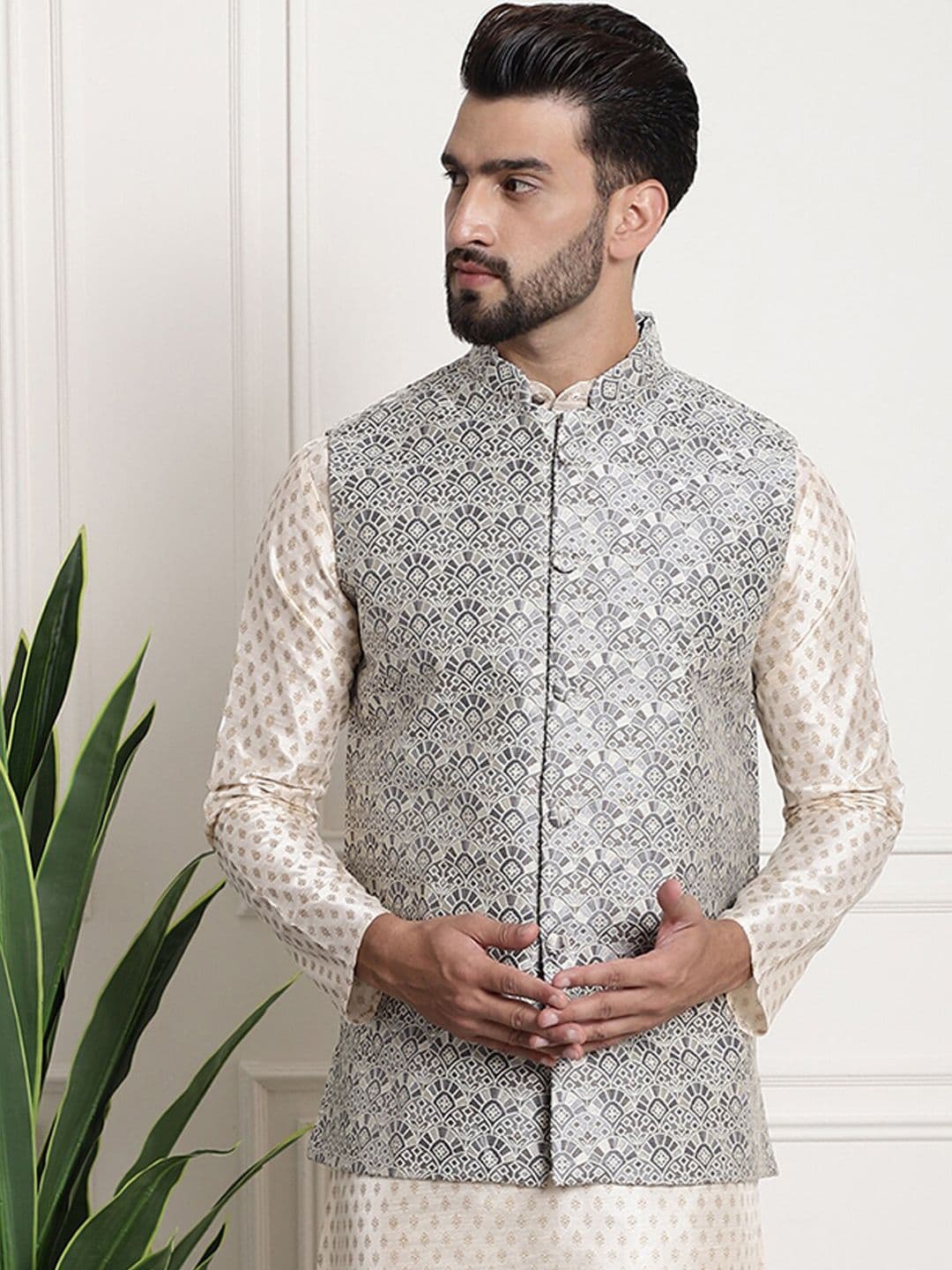 SOJANYA Ethnic Motifs Woven Design Mandarin Collar Nehru Jackets - view 1