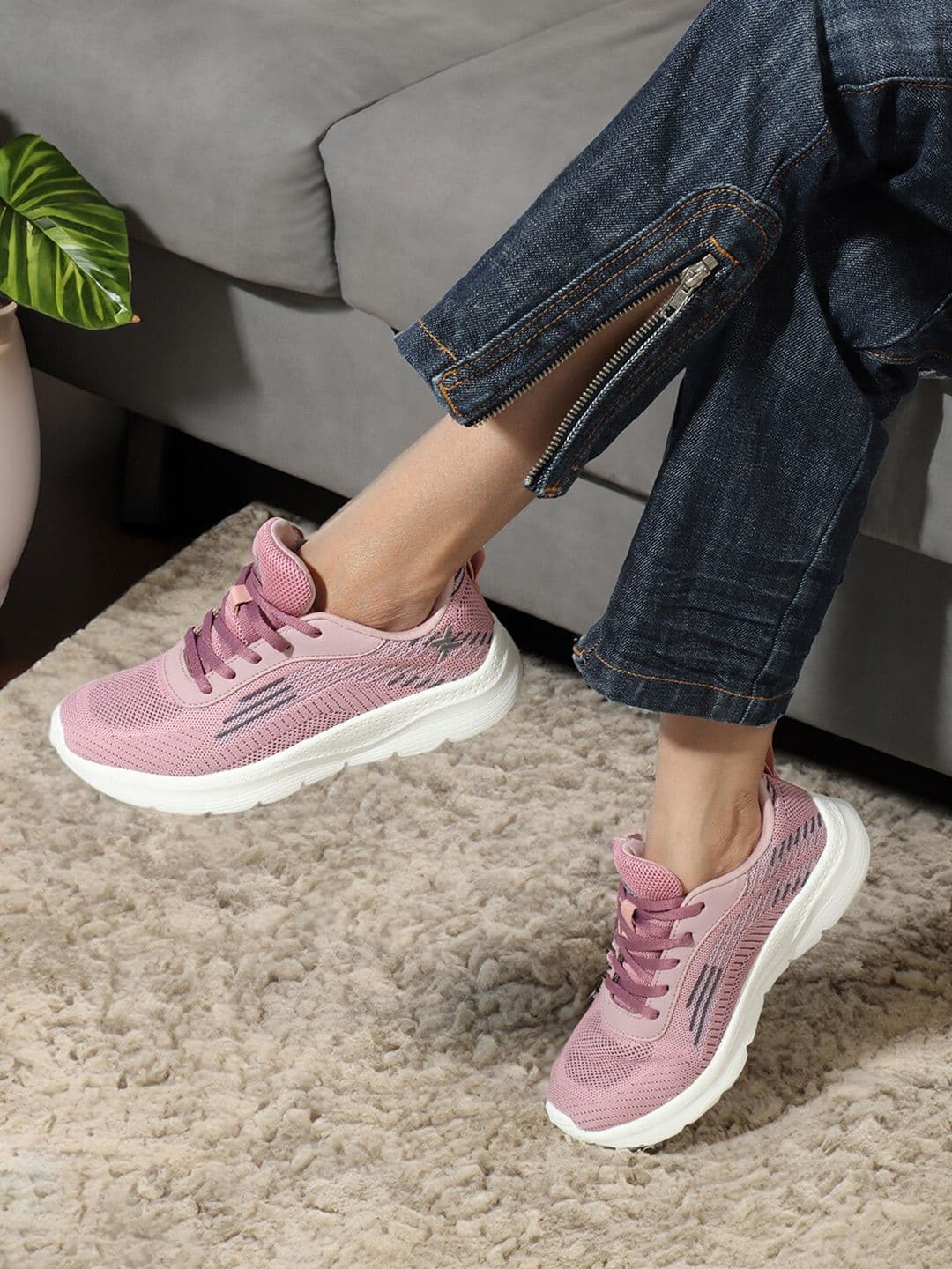 Carlton London sports Women Mesh Flyknit Technology Sports Shoes - view 1