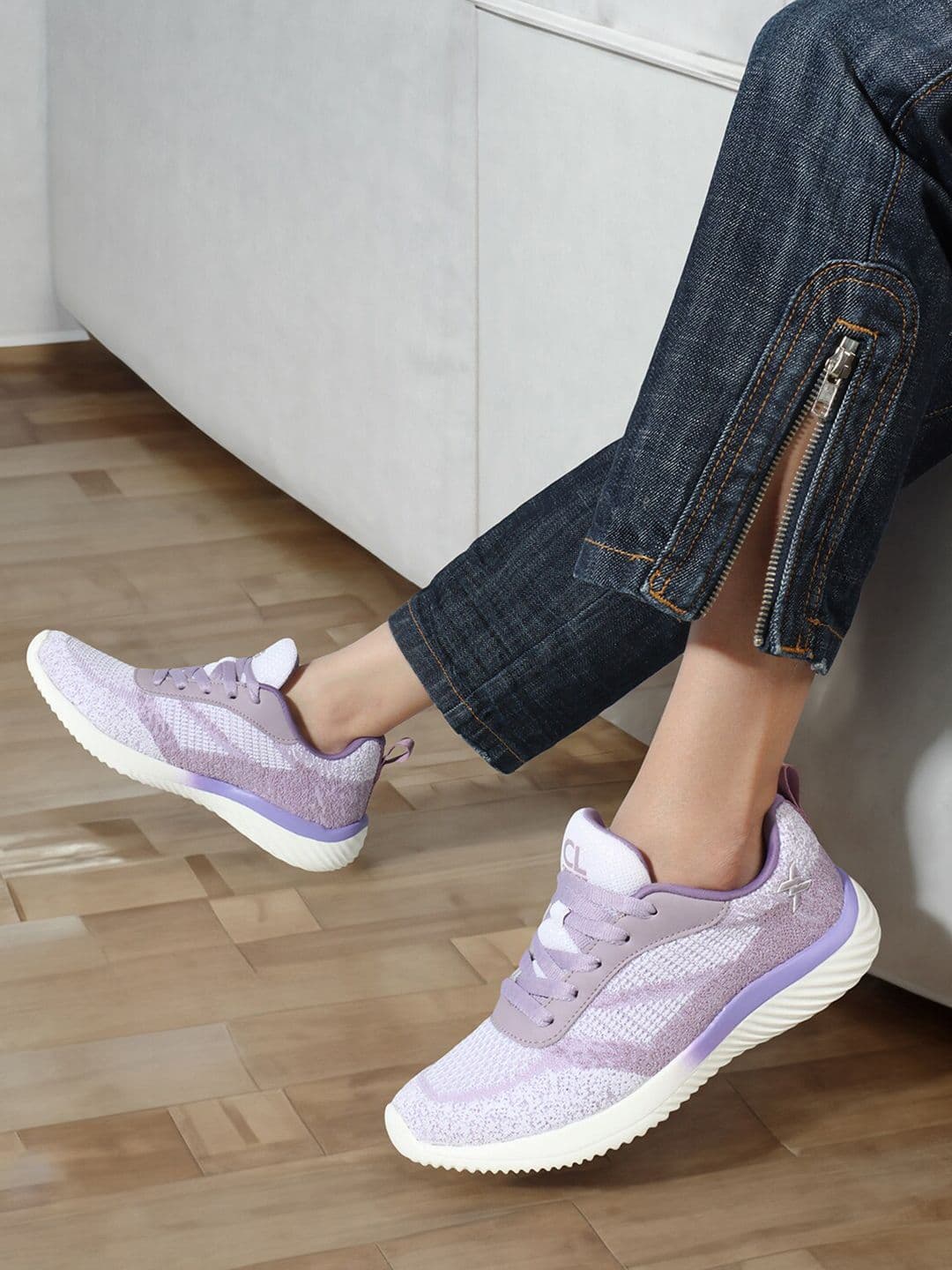 Carlton London sports Women Mesh Flyknit Technology Sports Shoes - view 1