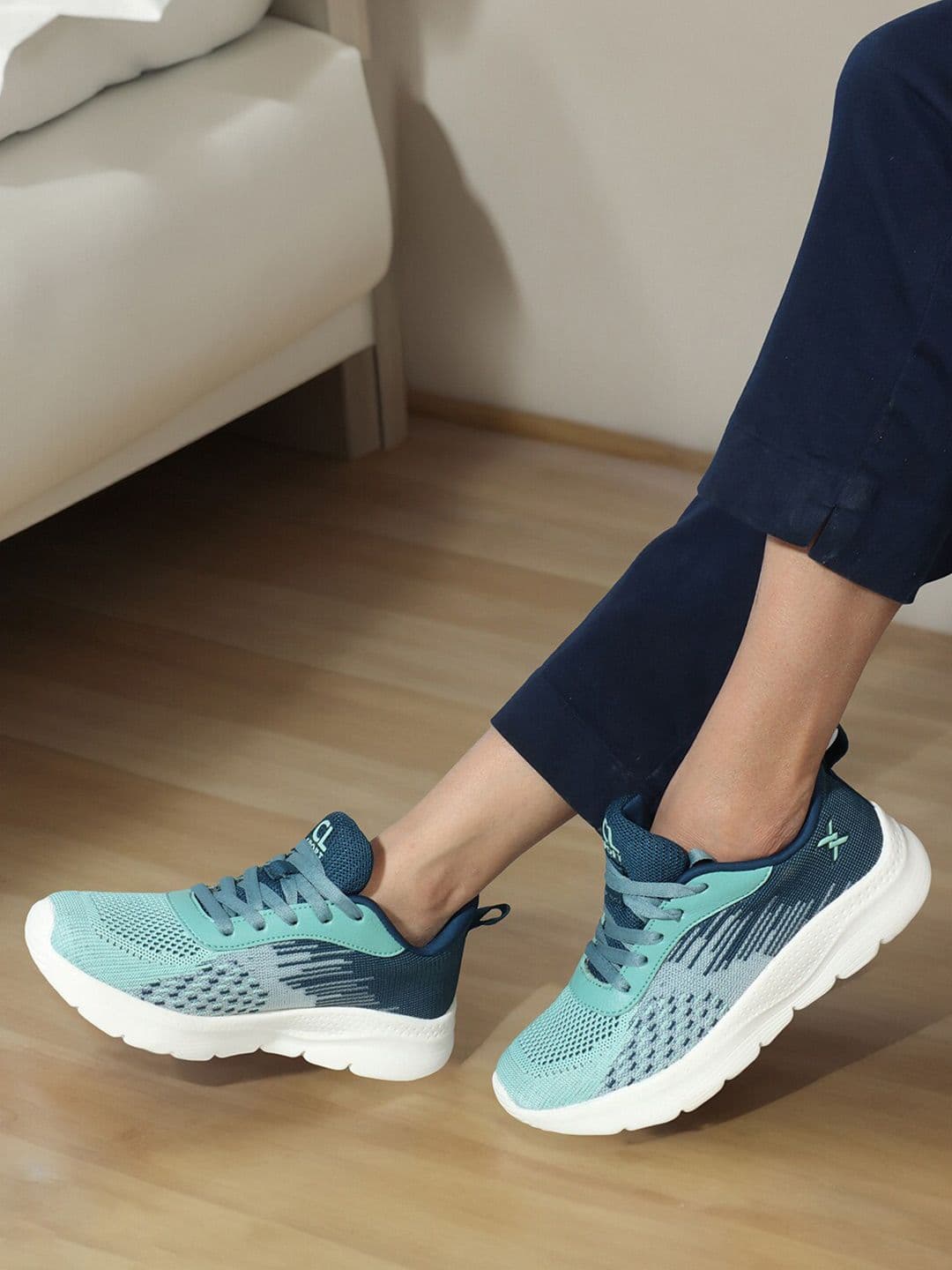 Carlton London sports Women Mesh Flyknit Technology Sports Shoes - view 1
