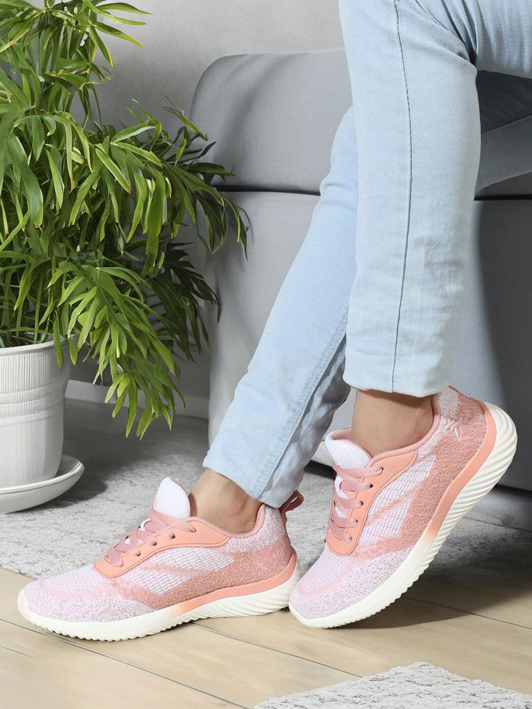 Carlton London sports Women Mesh Flyknit Technology Sports Shoes - view 1