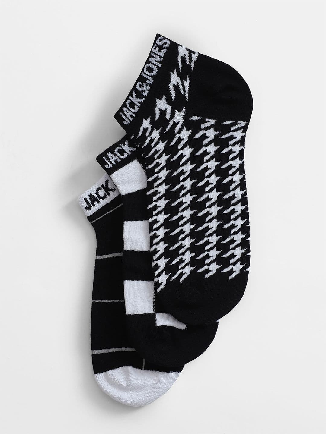 Jack & Jones Men Pack Of 3 Patterned Ankle Length Socks - view 1