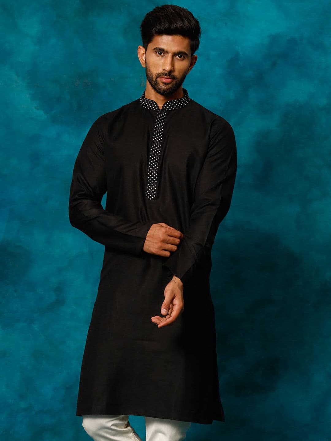 VASTRAMAY Mandarin Collar Straight Regular Kurta - view 1