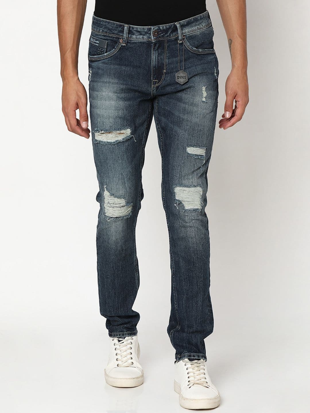SPYKAR Men Slim Fit Low-Rise Mildly Distressed Heavy Fade Stretchable Jeans - view 1