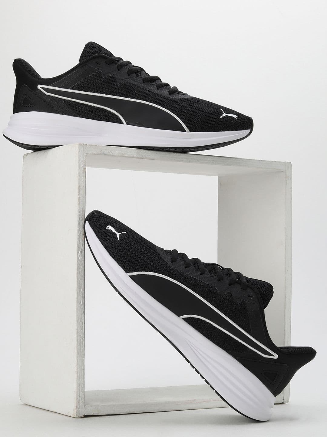 Puma Unisex Transport Modern Running Shoes - view 1
