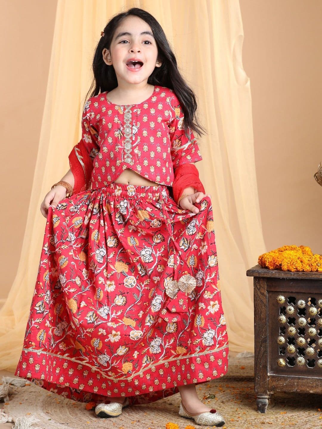 Here&Now X Kinder Kids Girls Embroidered Ready to Wear Lehenga & Blouse With Dupatta - view 1