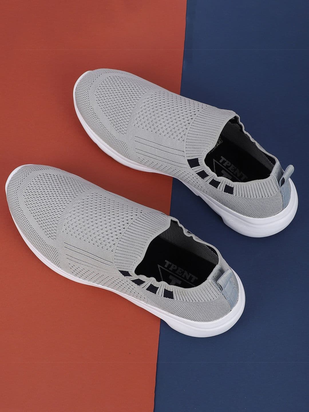 TPENT Men Running Non-Marking Anti-Odour Shoes - view 1