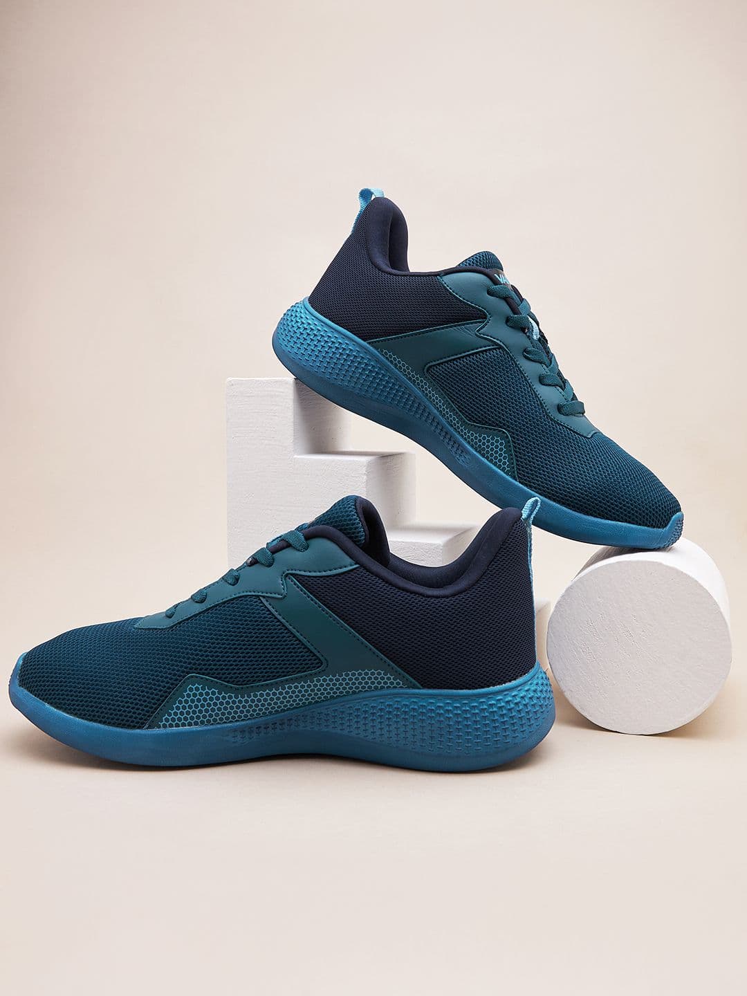 AVANT Men Blue Mesh Glide Walking Lace-Up Running Shoes - view 1
