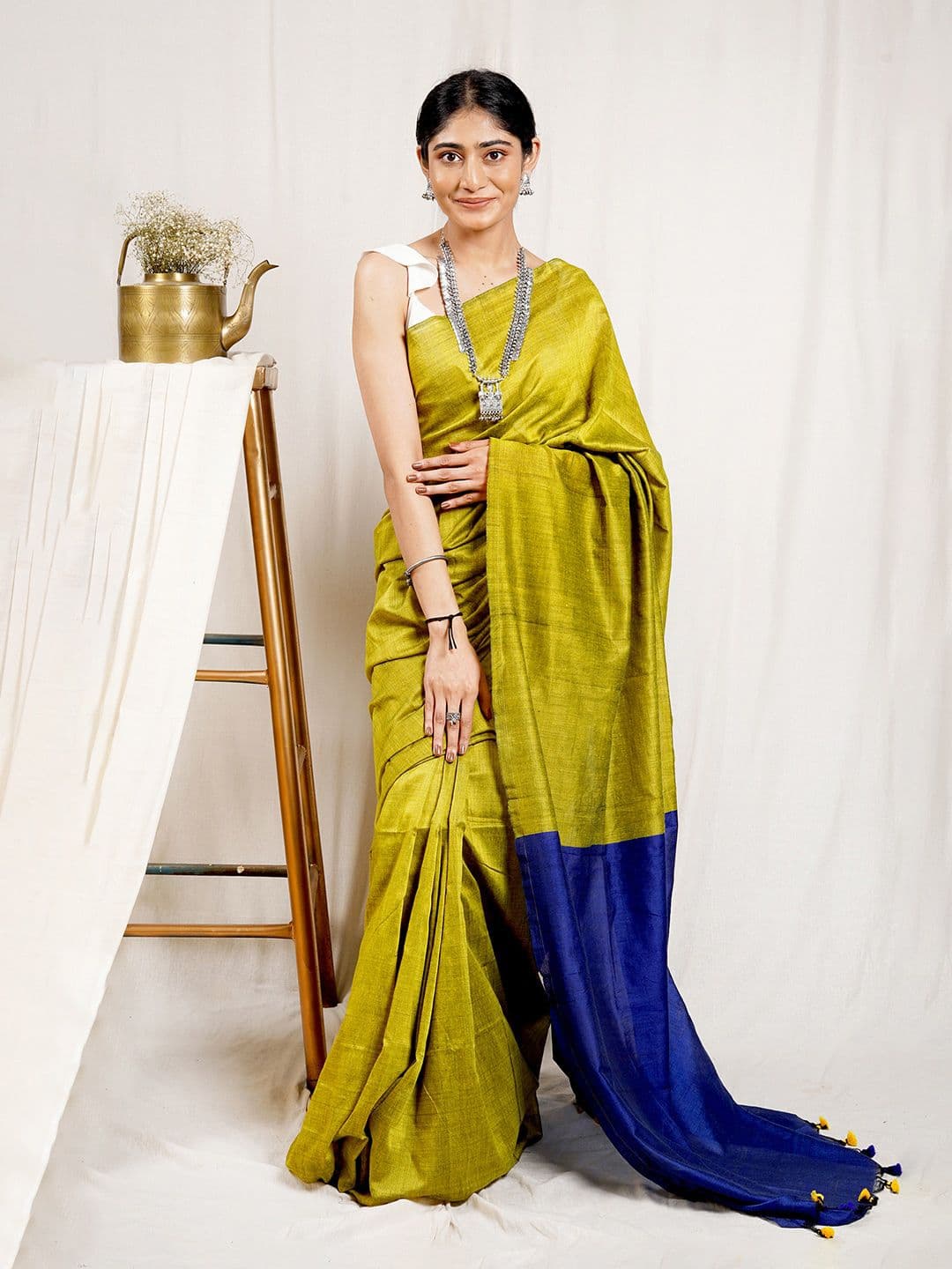 TEEJH Blue Colourblocked Pure Cotton Saree - view 1