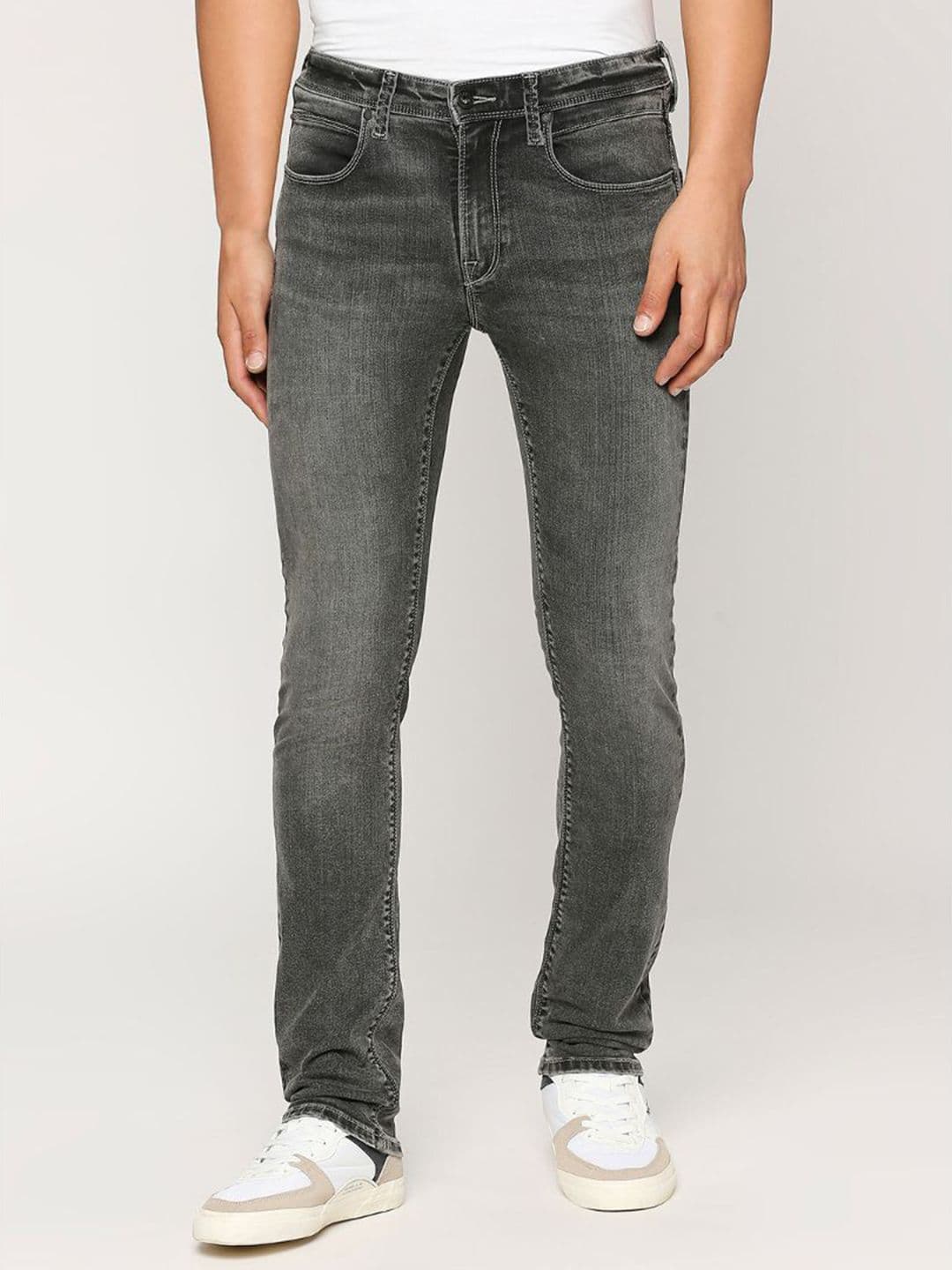 Pepe Jeans Men Slim Fit Mid Rise Clean Look Crinkle Heavy Fade Stretchable Jeans - view 1