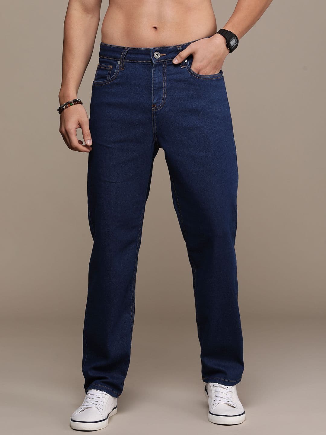 Roadster Men Straight Fit Stretchable Jeans