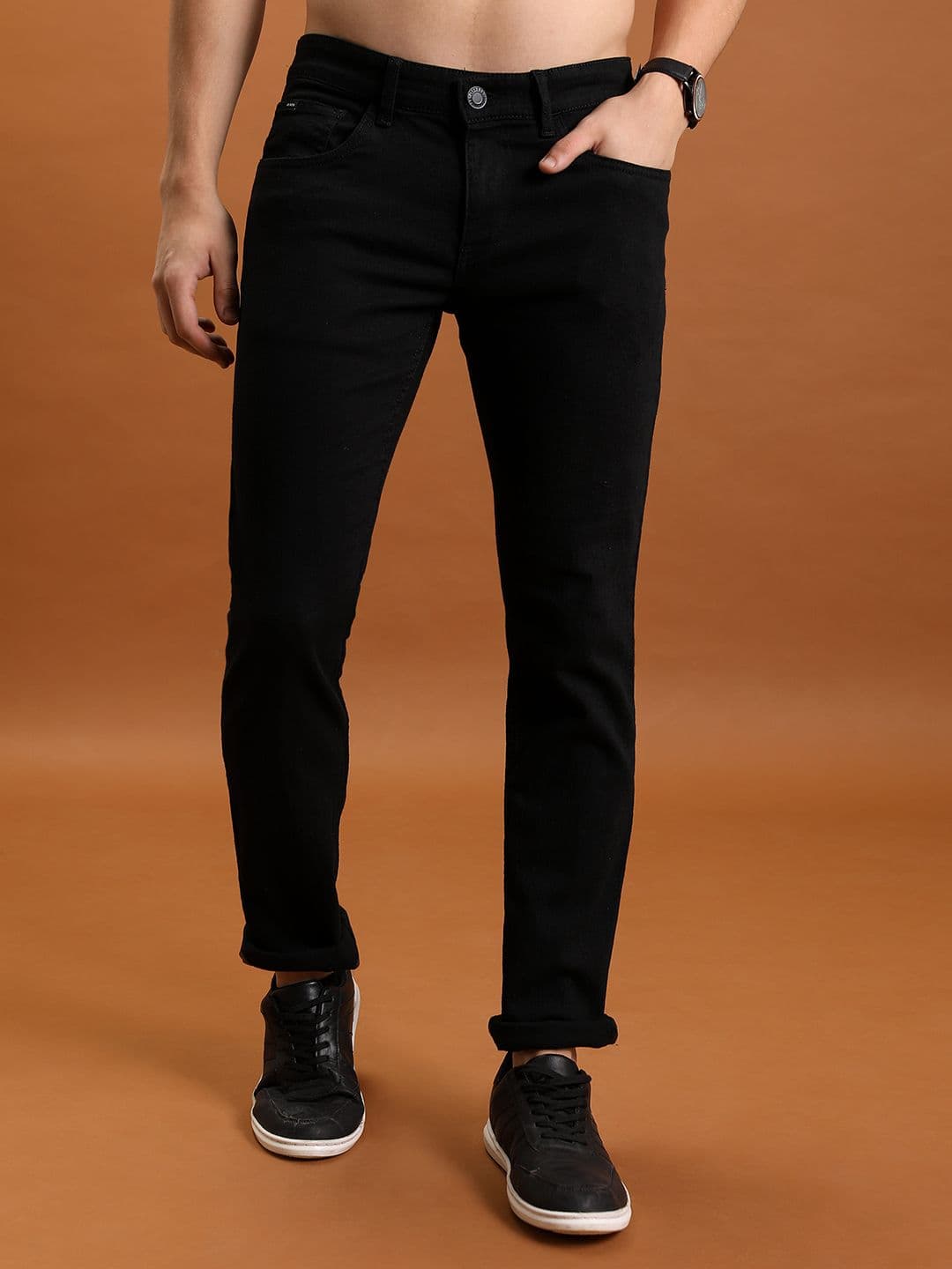 HIGHLANDER Men Straight Fit Mid-Rise Clean Look Stretchable Jeans - view 1