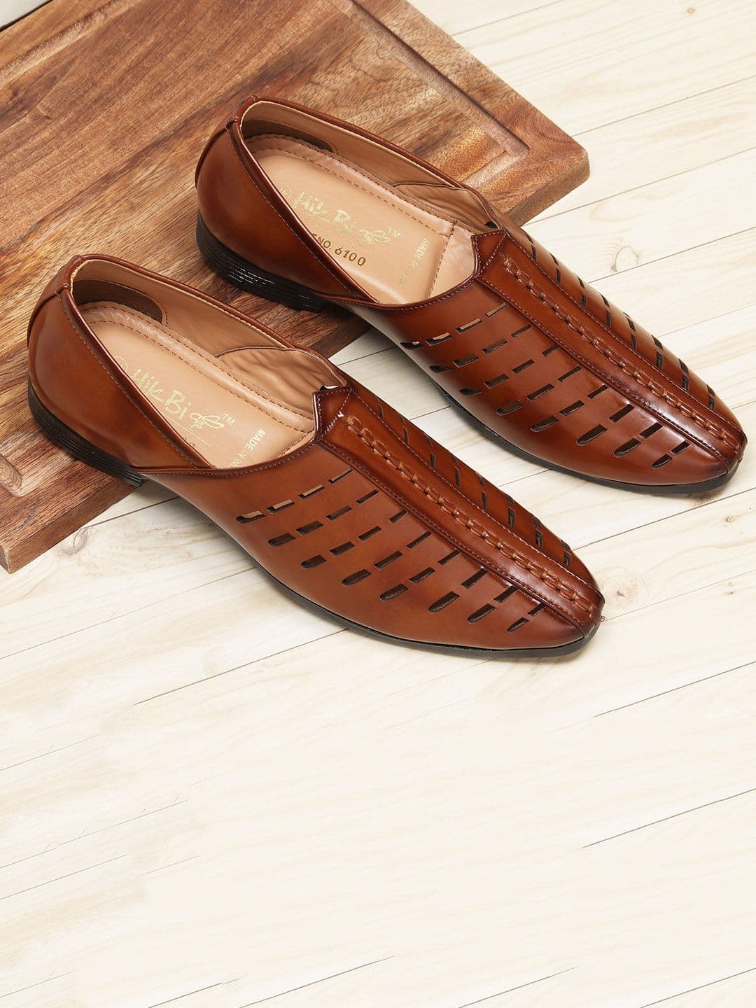 HikBi Men Laser-Cuts Leather Lightweight Shoe-Style Sandals - view 1
