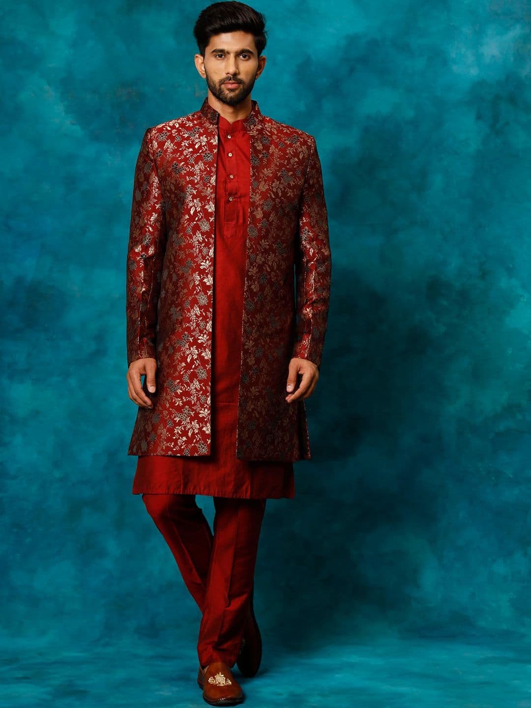 VASTRAMAY Men Self-Design Sherwani Set - view 1