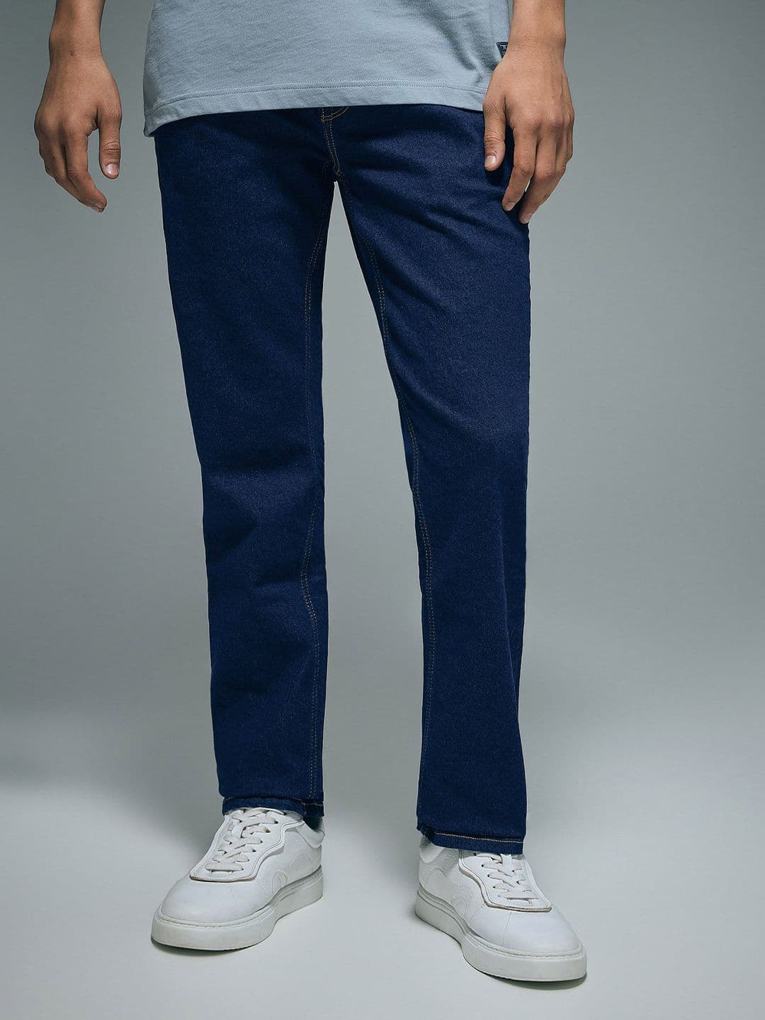 Flying Machine Men Slim Fit Mid-Rise Clean Look Cotton Jeans - view 1