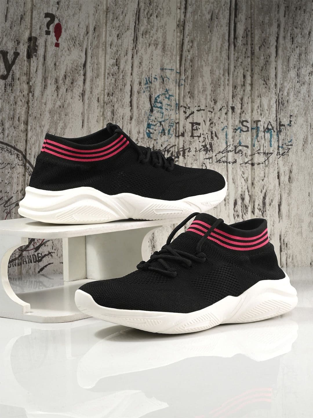 HRX by Hrithik Roshan Women Black & Red Mesh Walking Shoes - view 1