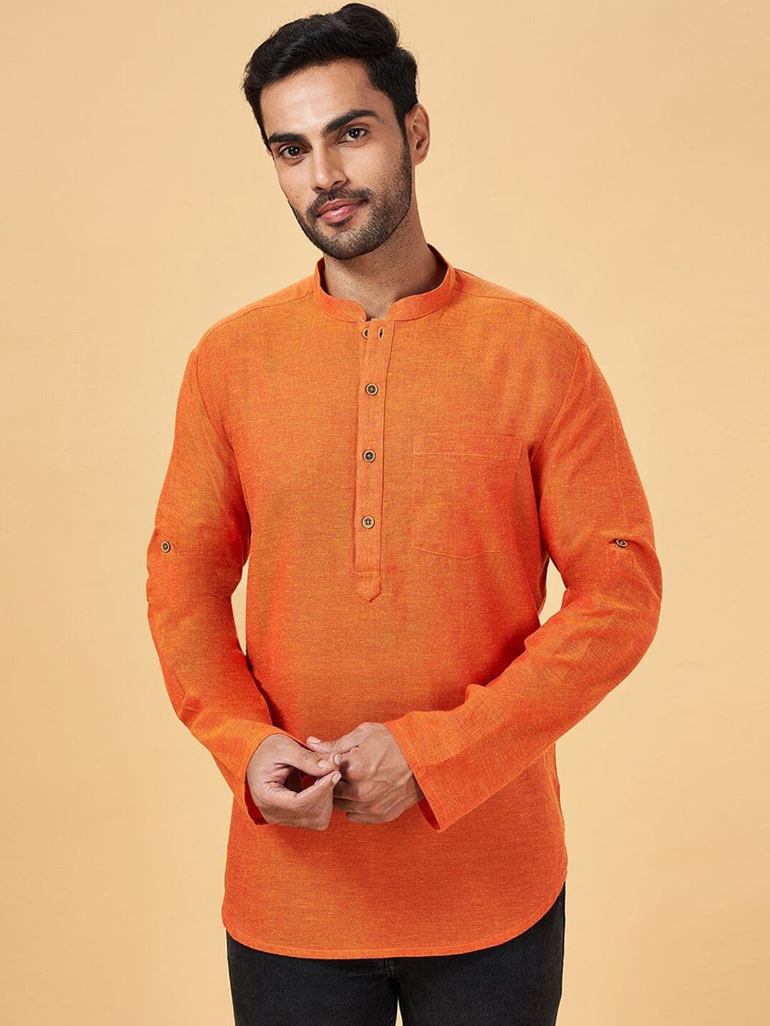 indus route by Pantaloons Men Mandarin Collar Long Sleeves Straight Cotton Kurta - view 1