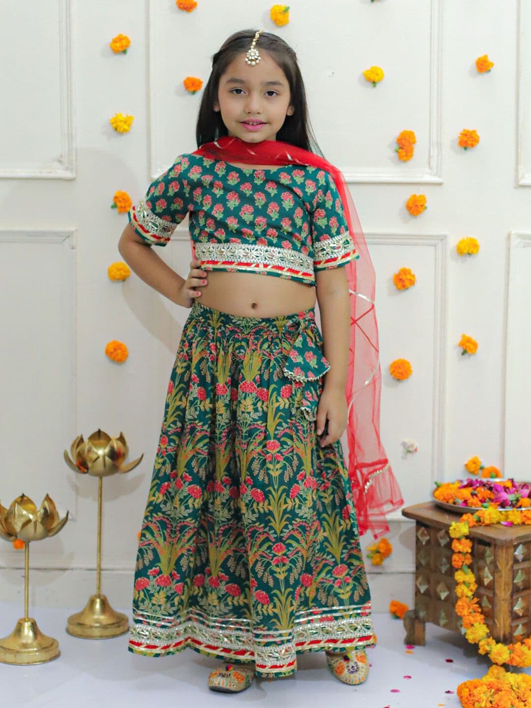 Ka-mee Girls Floral Printed Gotta Patti Cotton Ready to Wear Lehenga & Blouse With Dupatta - view 1