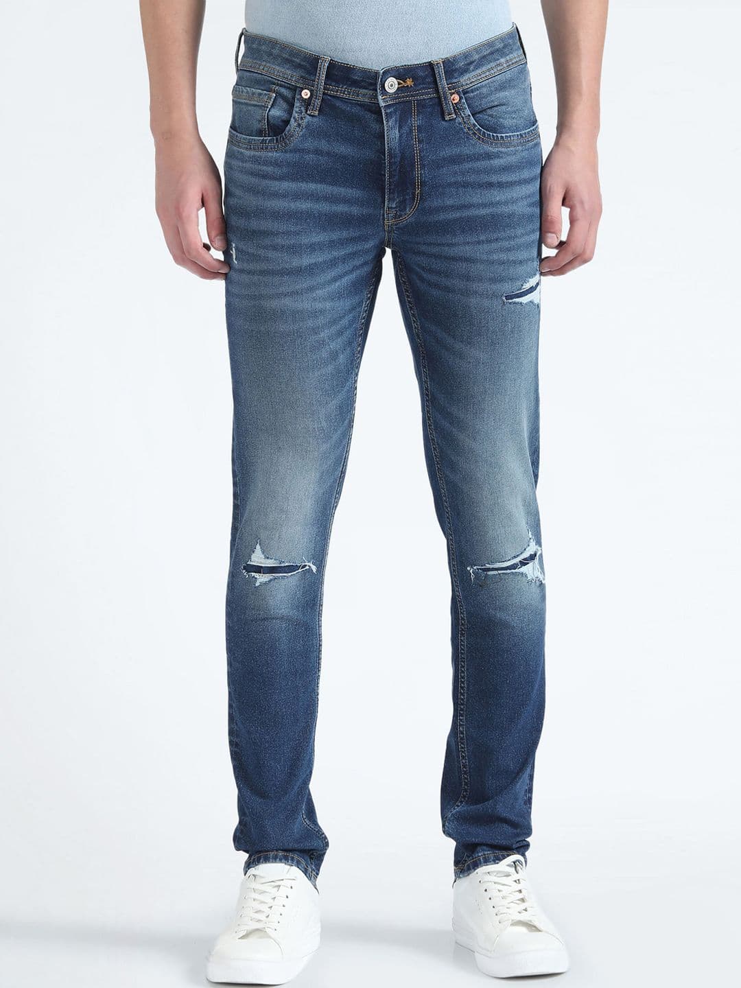 Flying Machine Men Skinny Fit Mid-Rise Mildly Distressed Light Fade Stretchable Jeans - view 1