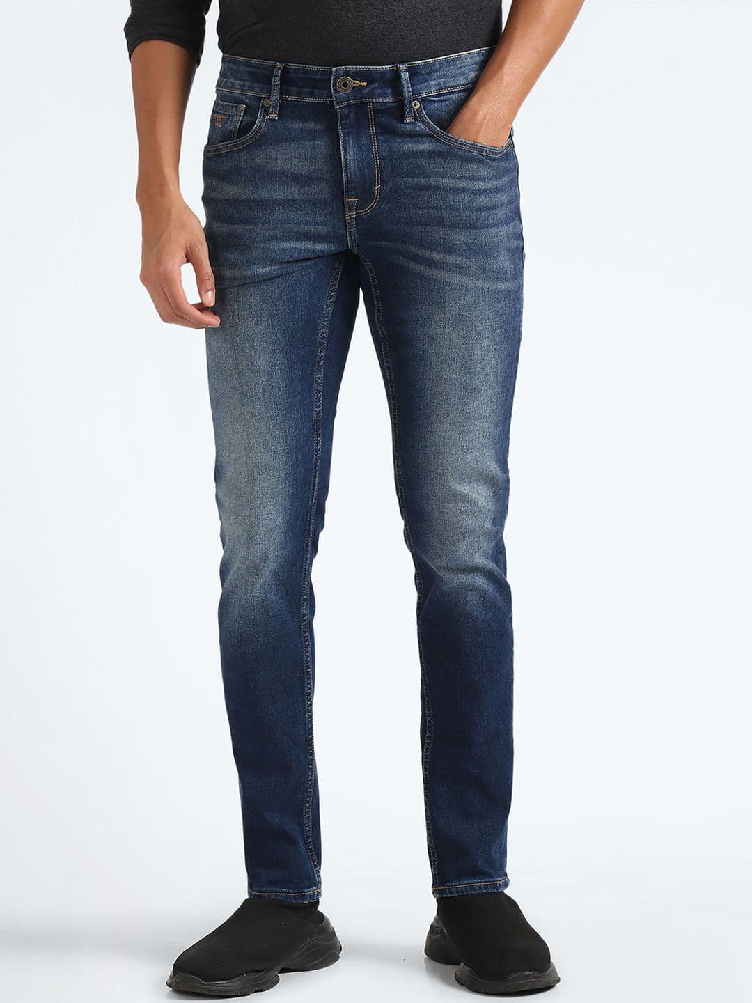 Flying Machine Men Skinny Fit Clean Look Heavy Whiskers & Chevrons Fade Stretchable Jeans - view 1