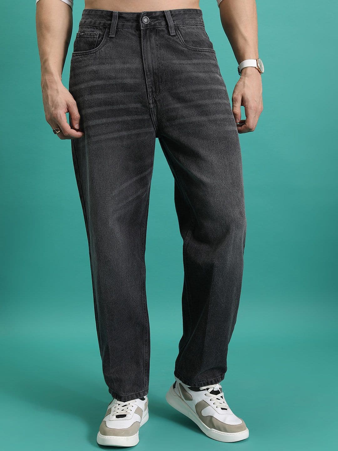 HIGHLANDER Men Light Fade Cotton Relaxed Fit Jeans - view 1