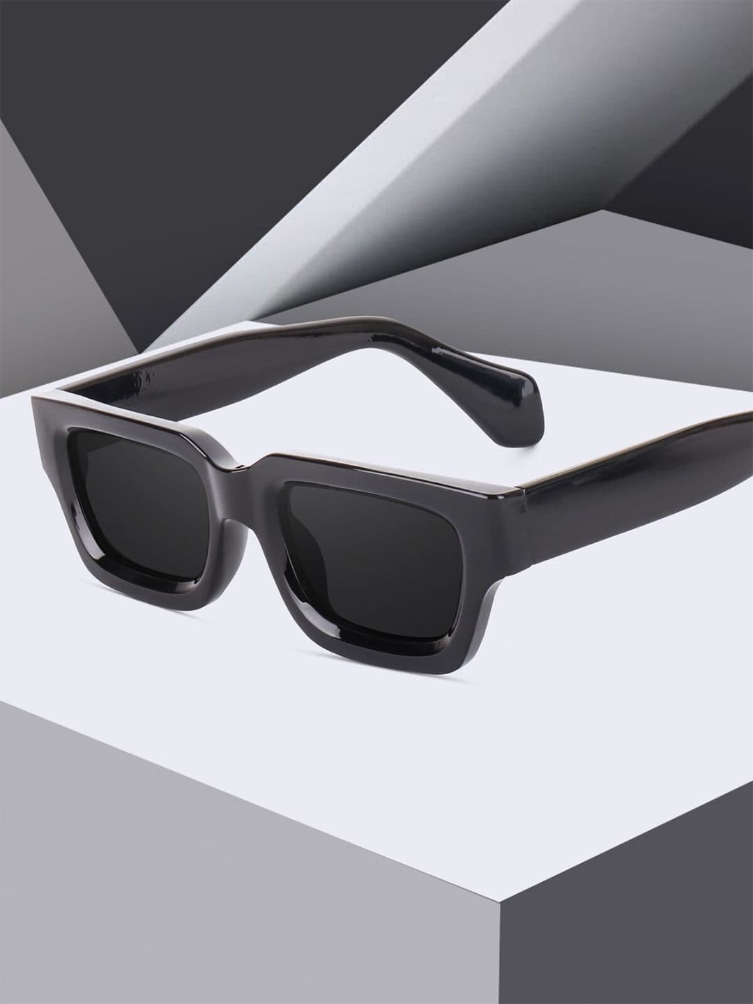 Peter Jones Eyewear Unisex Square Sunglasses With UV Protected Lens 3659B - view 1