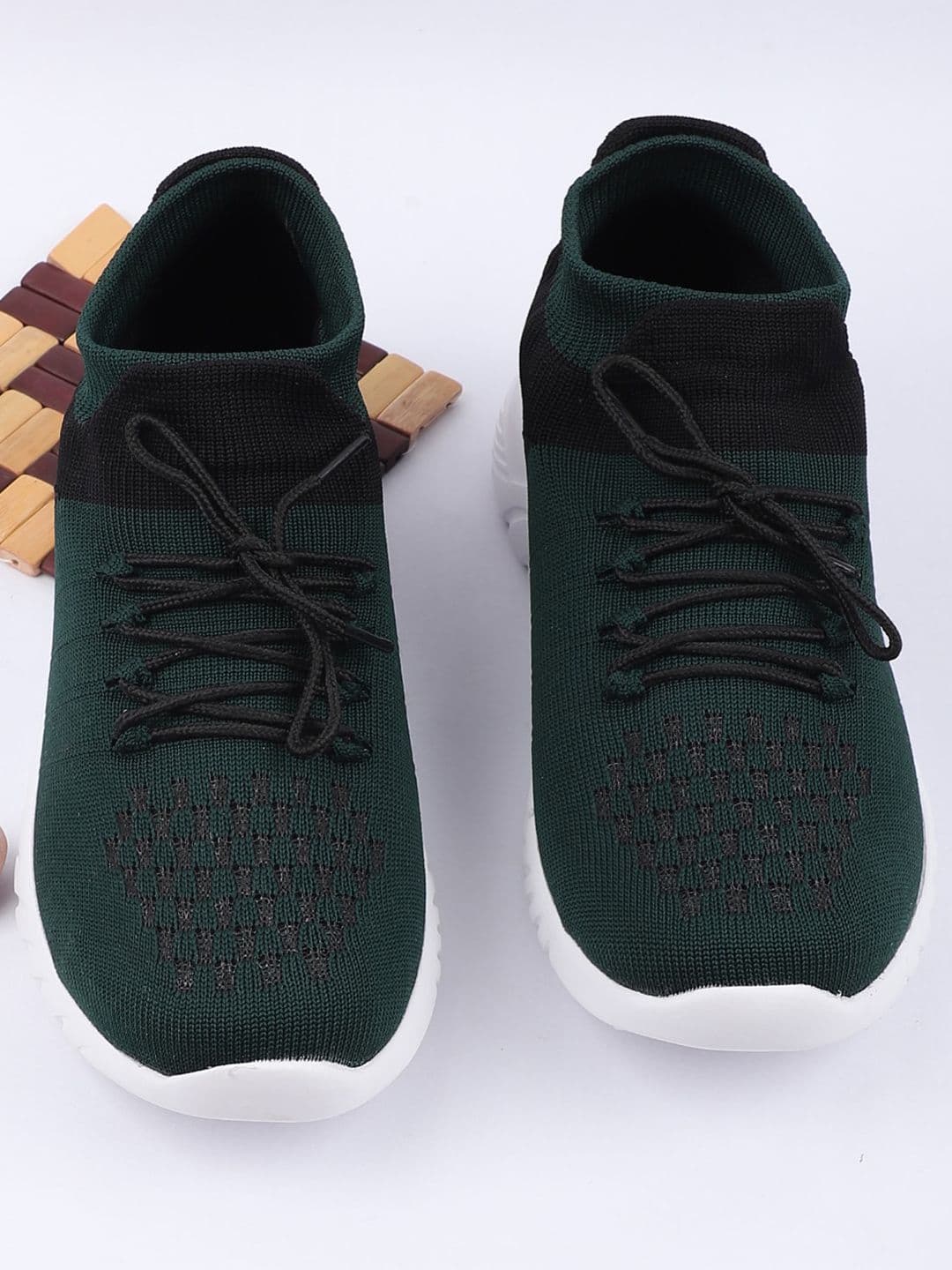 TPENT Men Anti Odour Slip-On Running Shoes - view 1