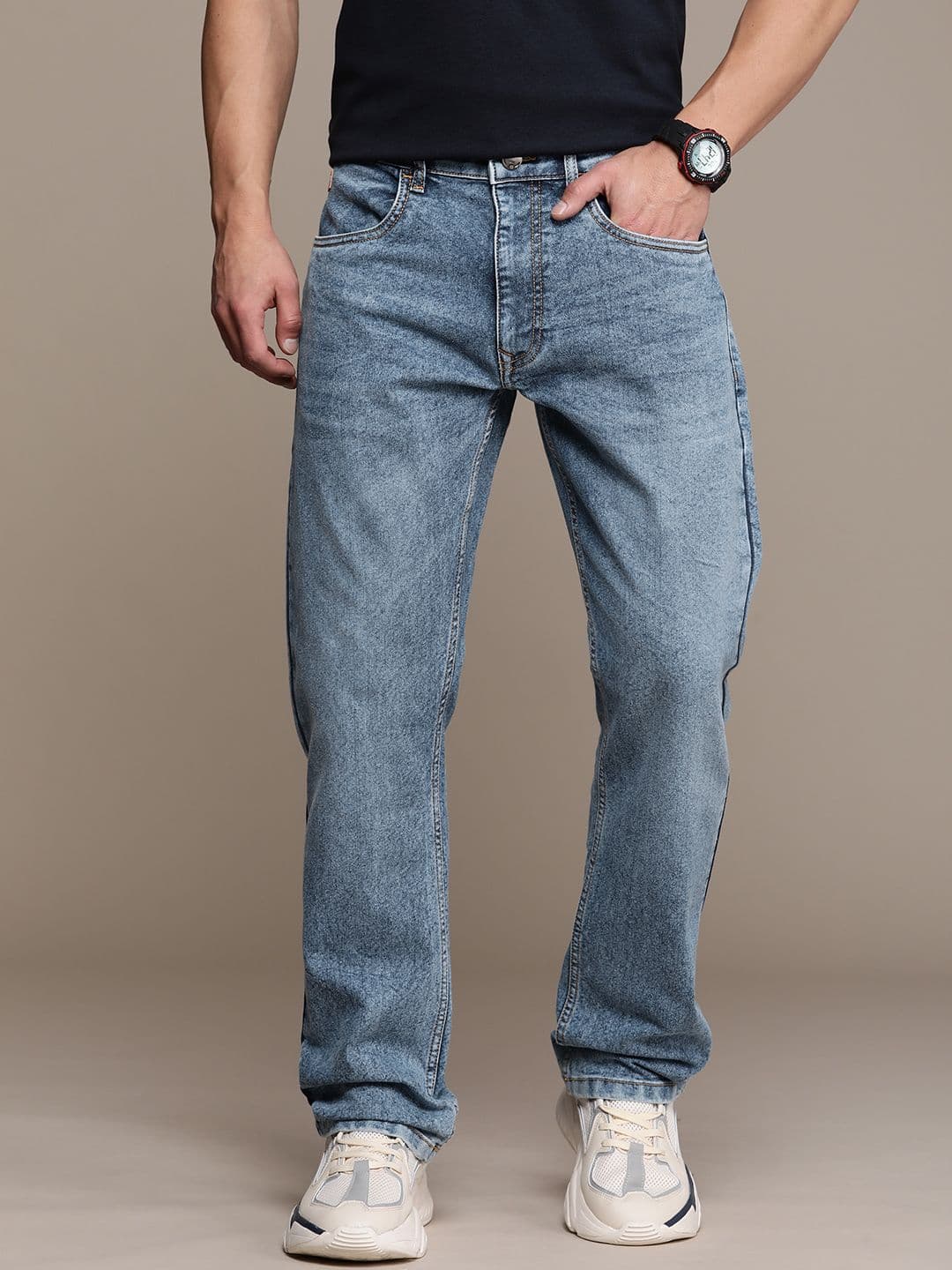 WROGN Men Mid-Rise Anti Fit Heavy Fade Stretchable Jeans