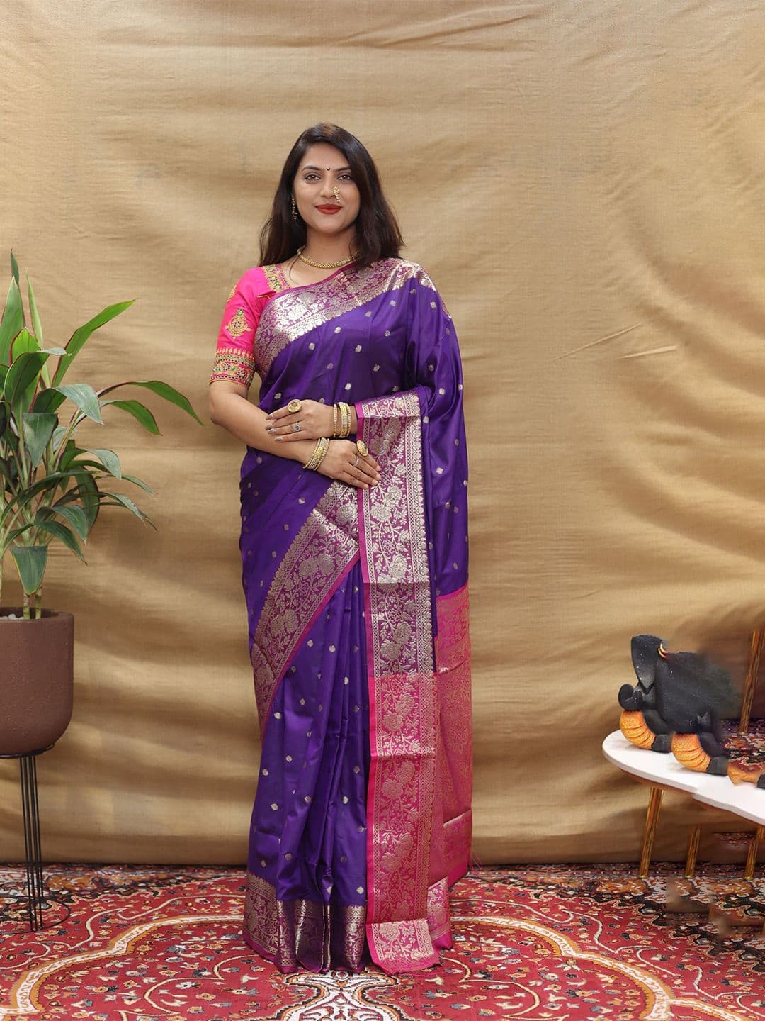 Royal Rajgharana Saree Ethnic Motifs Woven Design Zari Art Silk Banarasi Sarees - view 1