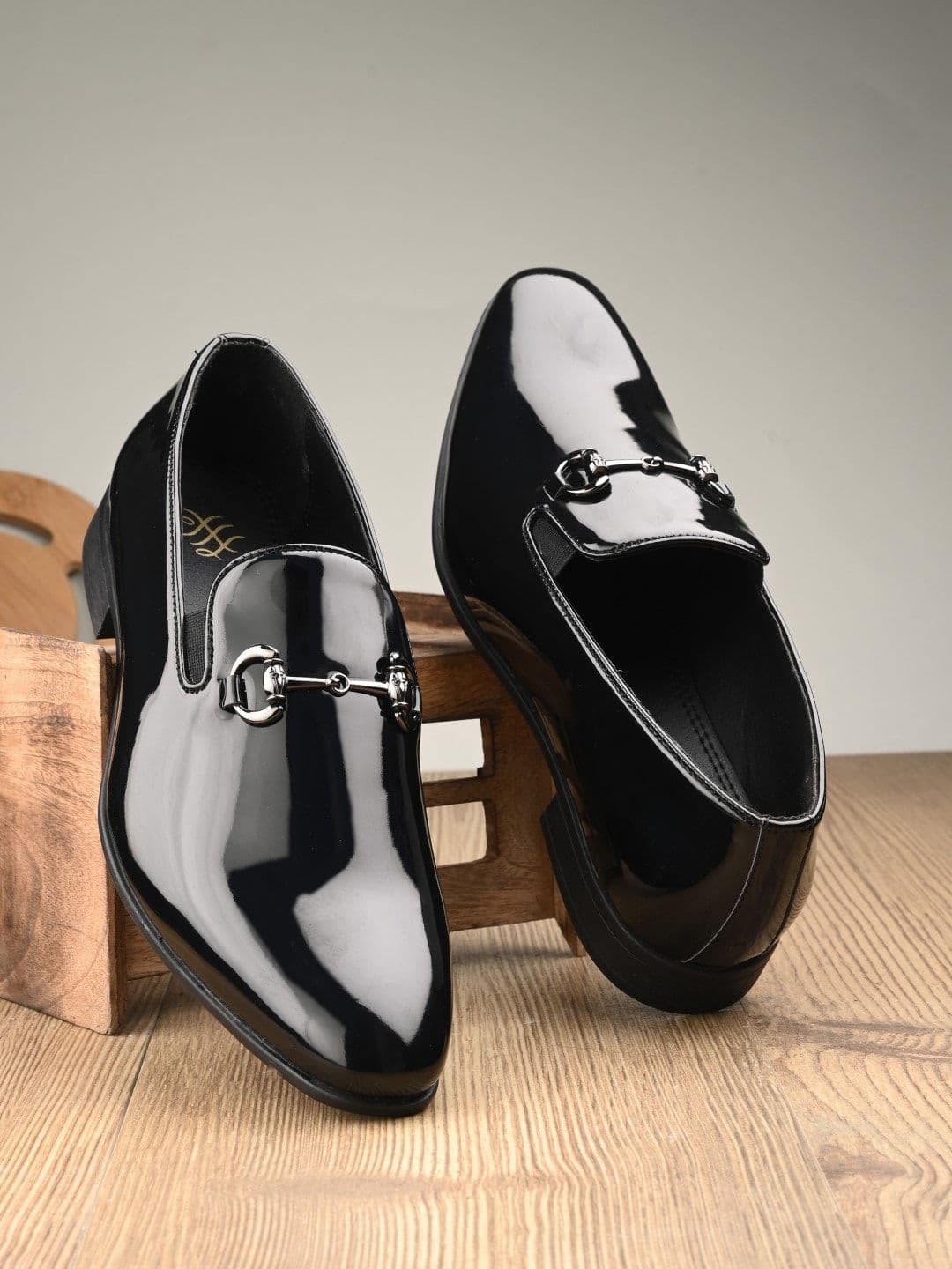 House of Pataudi Men Buckled Formal Loafers - view 1