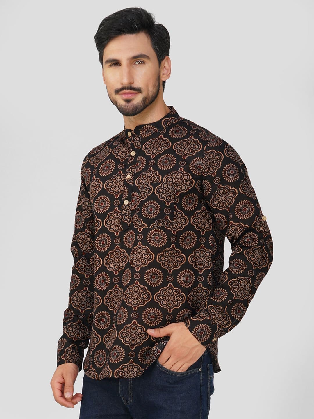 Vastraa Fusion Ethnic Motifs Printed Band Collar Roll-Up Sleeves Cotton Short Kurta - view 1