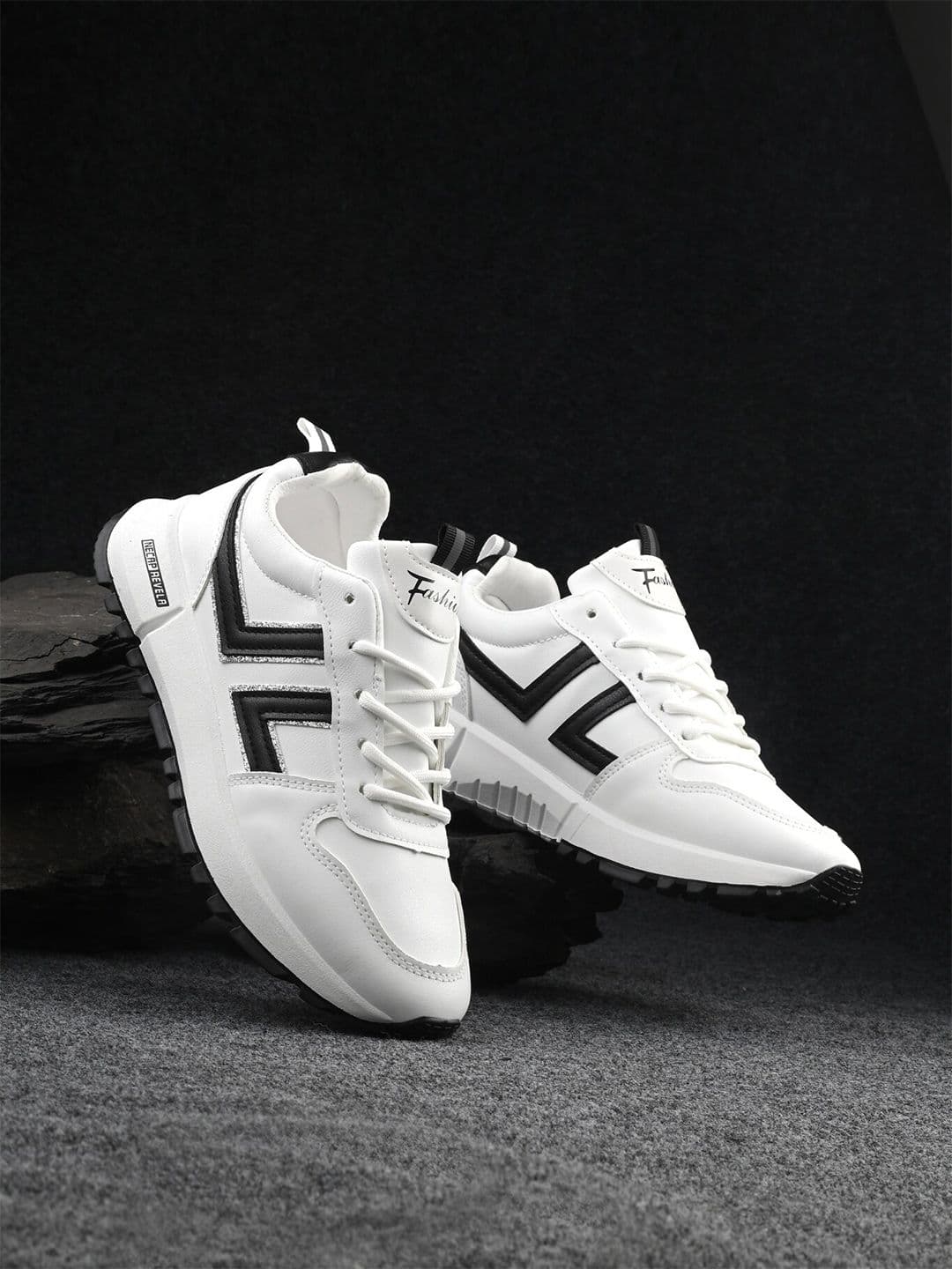 The Roadster Lifestyle Co. Women White & Black Lace-Ups Running Shoes - view 1