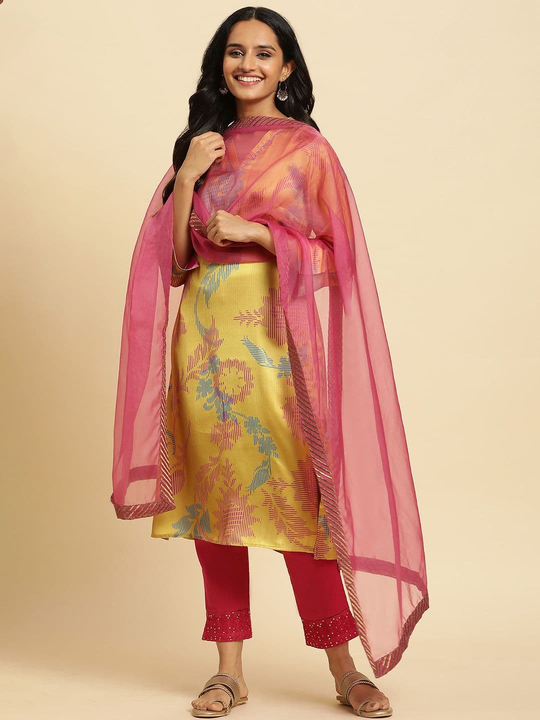 W Organza Dupatta With Zari - view 1