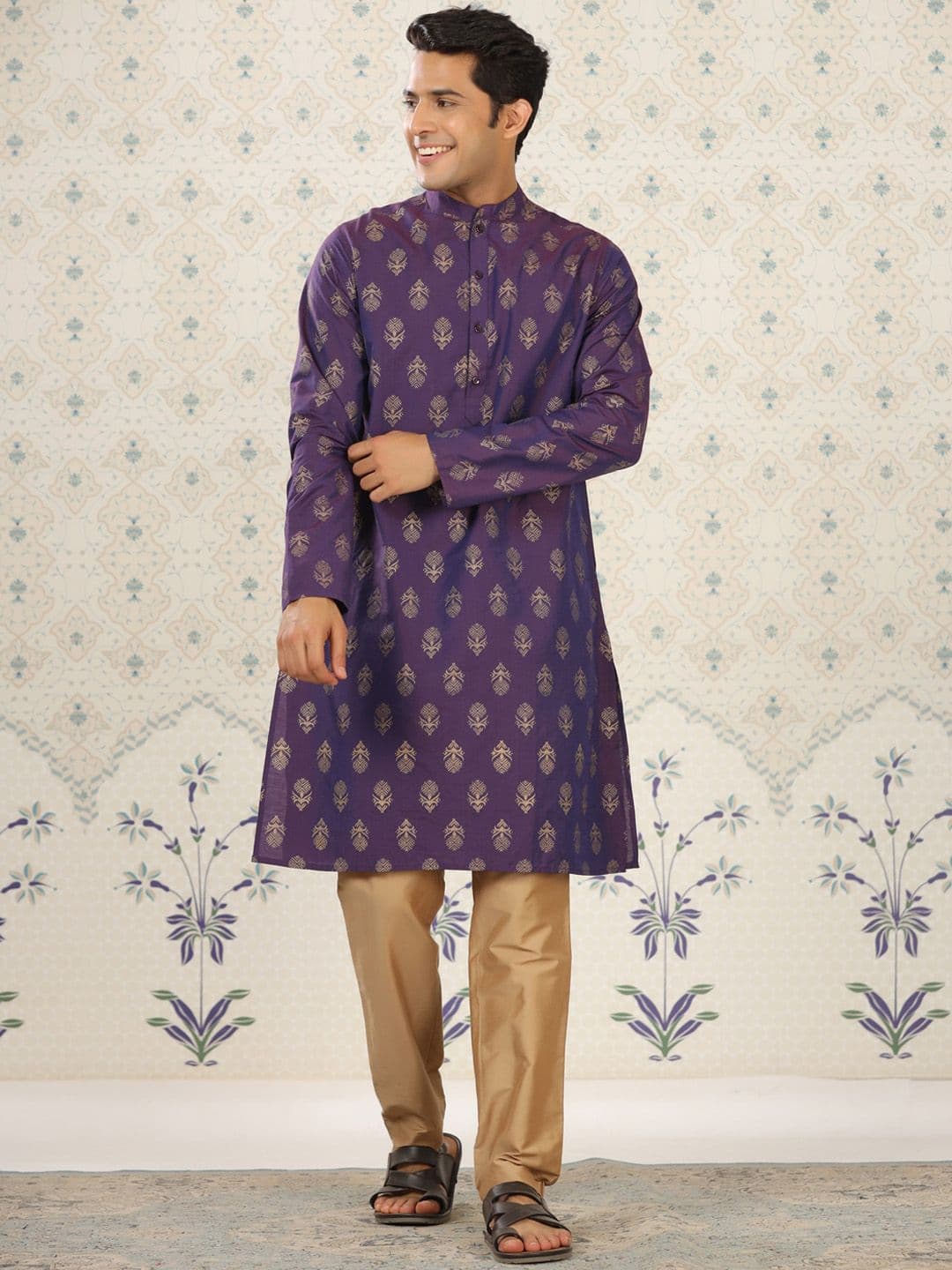 House of Pataudi Ethnic Motifs Printed Mandarin Collar Straight Kurta - view 1