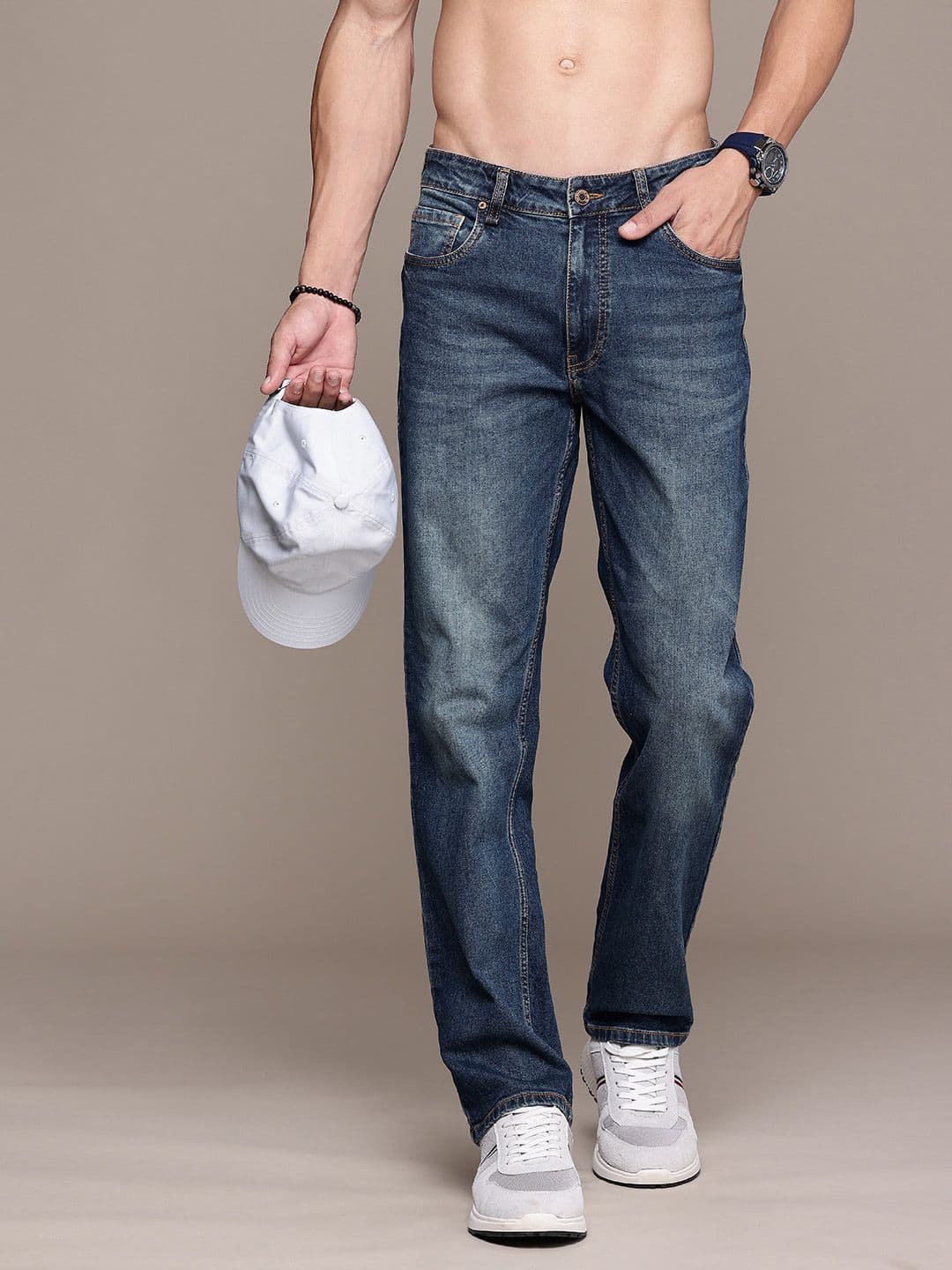 The Roadster Life Co. Men Heavy Fade Stretchable Jeans - view 1