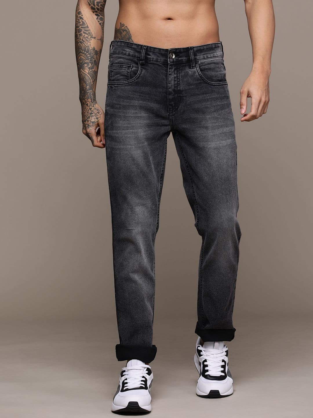 The Roadster Lifestyle Co. Men Slim Fit Light Fade Stretchable Jeans - view 1