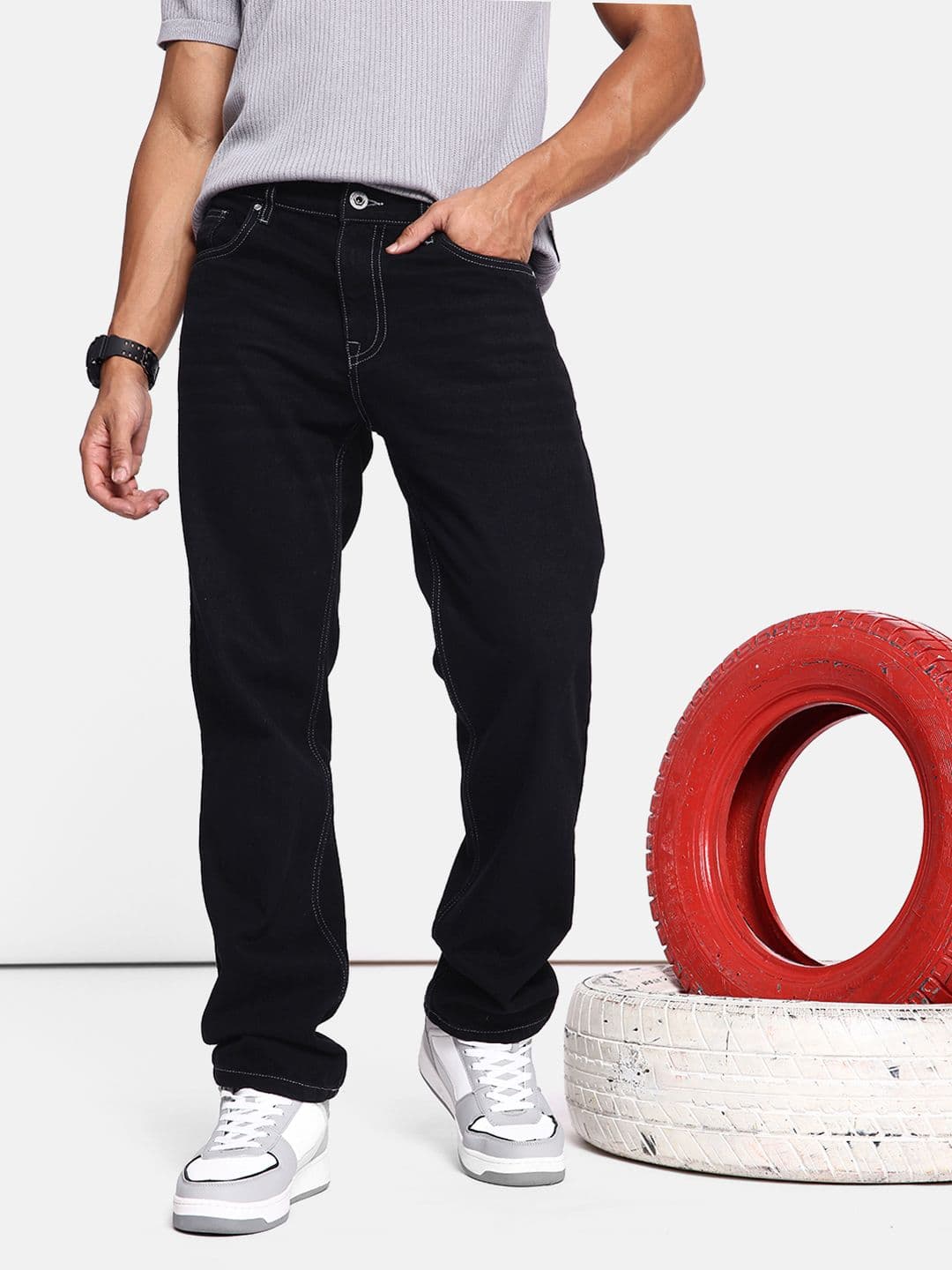 The Roadster Lifestyle Co. Men Pure Cotton Relaxed Fit Jeans - view 1