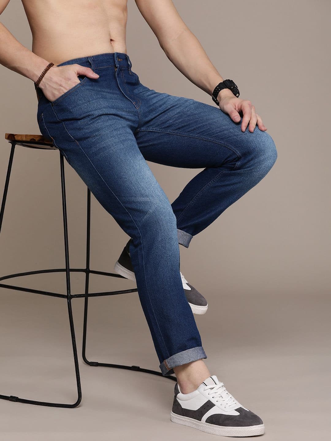 Roadster Men Slim Fit Heavy Fade Stretchable Jeans