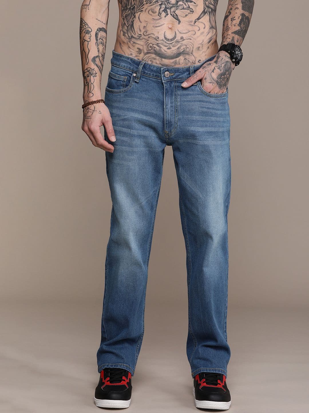 The Roadster Life Co. Men Heavy Fade Stretchable Jeans - view 1