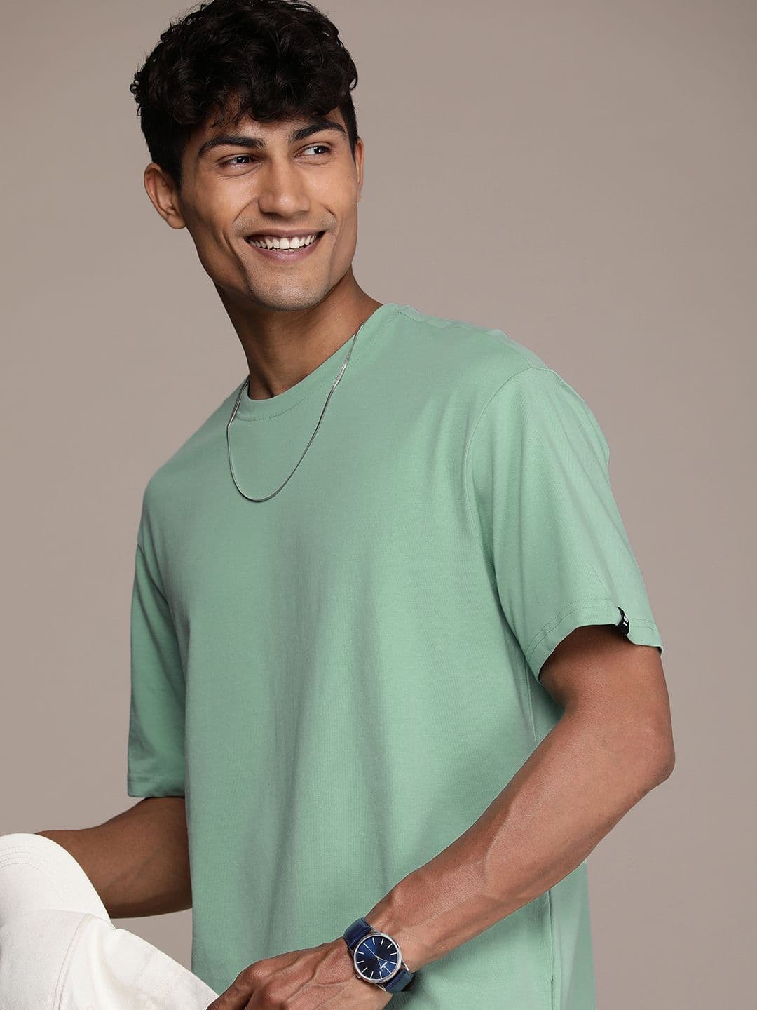 WROGN Solid Round Neck Oversized T-shirt - view 1