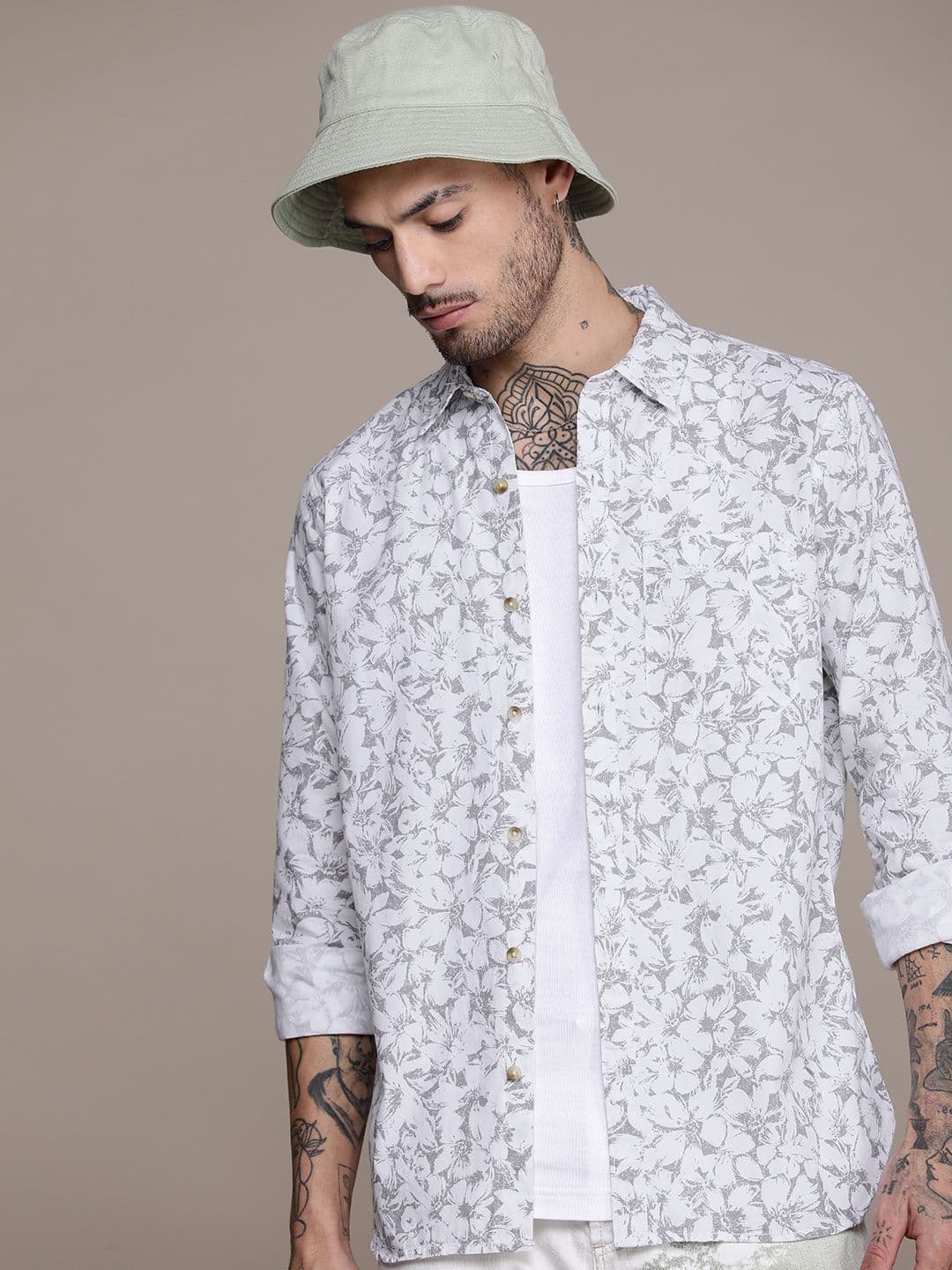 WROGN Floral Printed Slim Fit Pure Cotton Casual Shirt - view 1