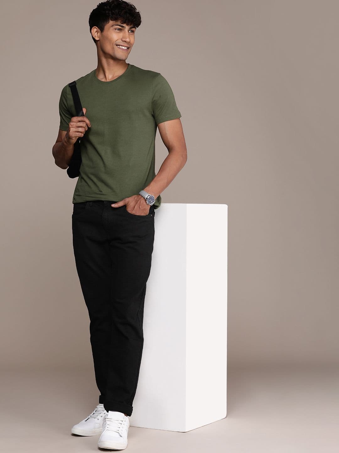 WROGN Men Slim Fit Stretchable Jeans - view 1