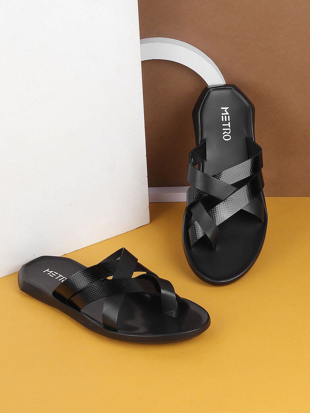 Metro Men Leather Comfort Sandals - view 1