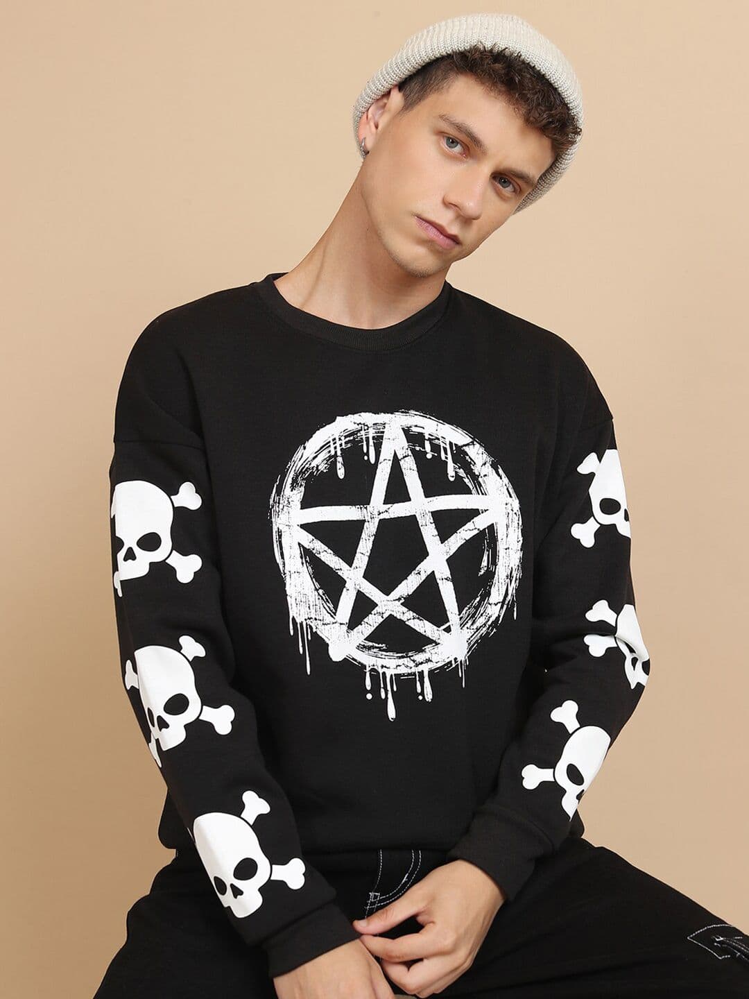HIGHLANDER Graphic Printed Oversized Pullover Sweatshirt - view 1