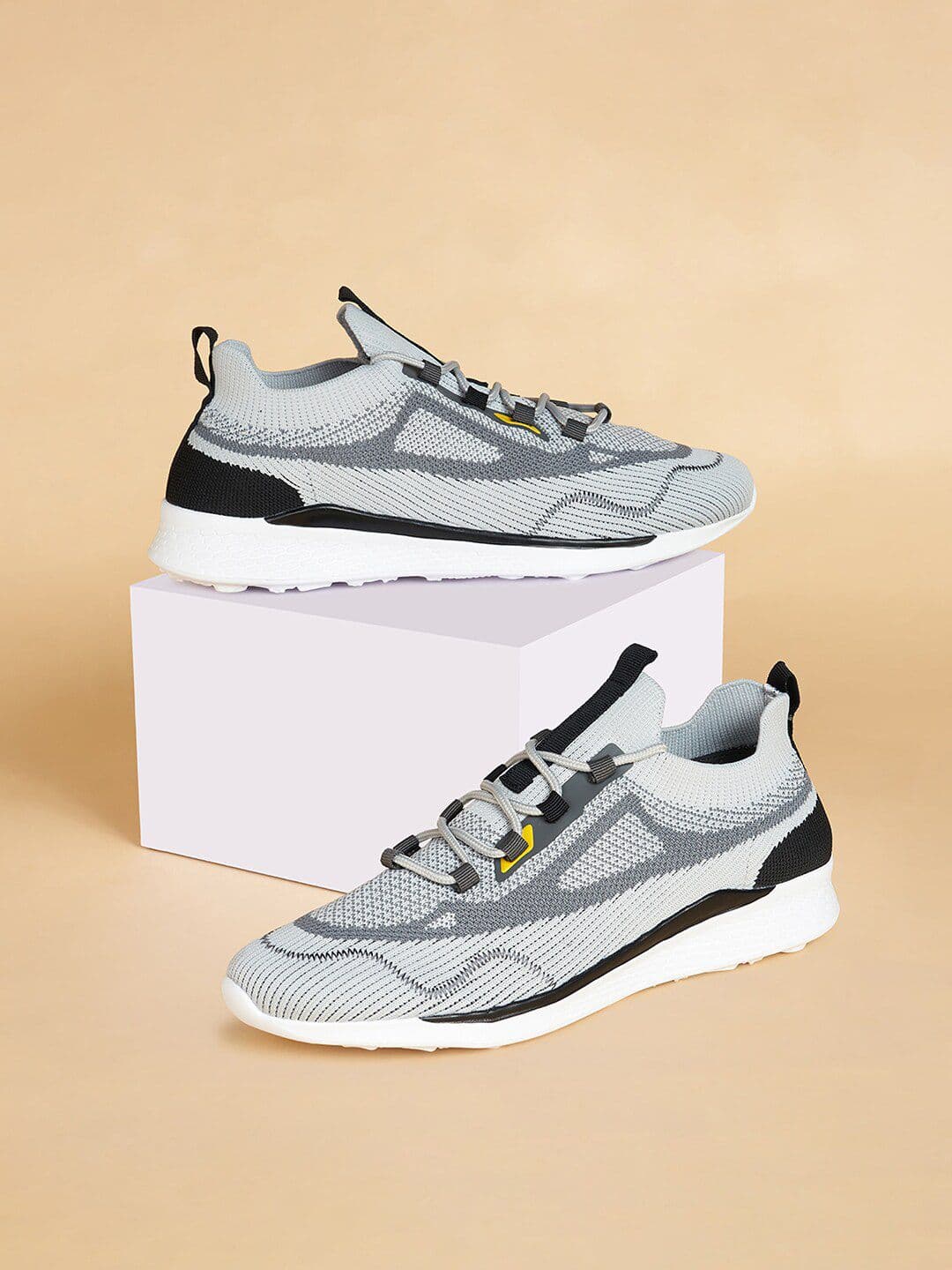 Ajile by Pantaloons Men Textured Lace-Up Walking Shoes - view 1