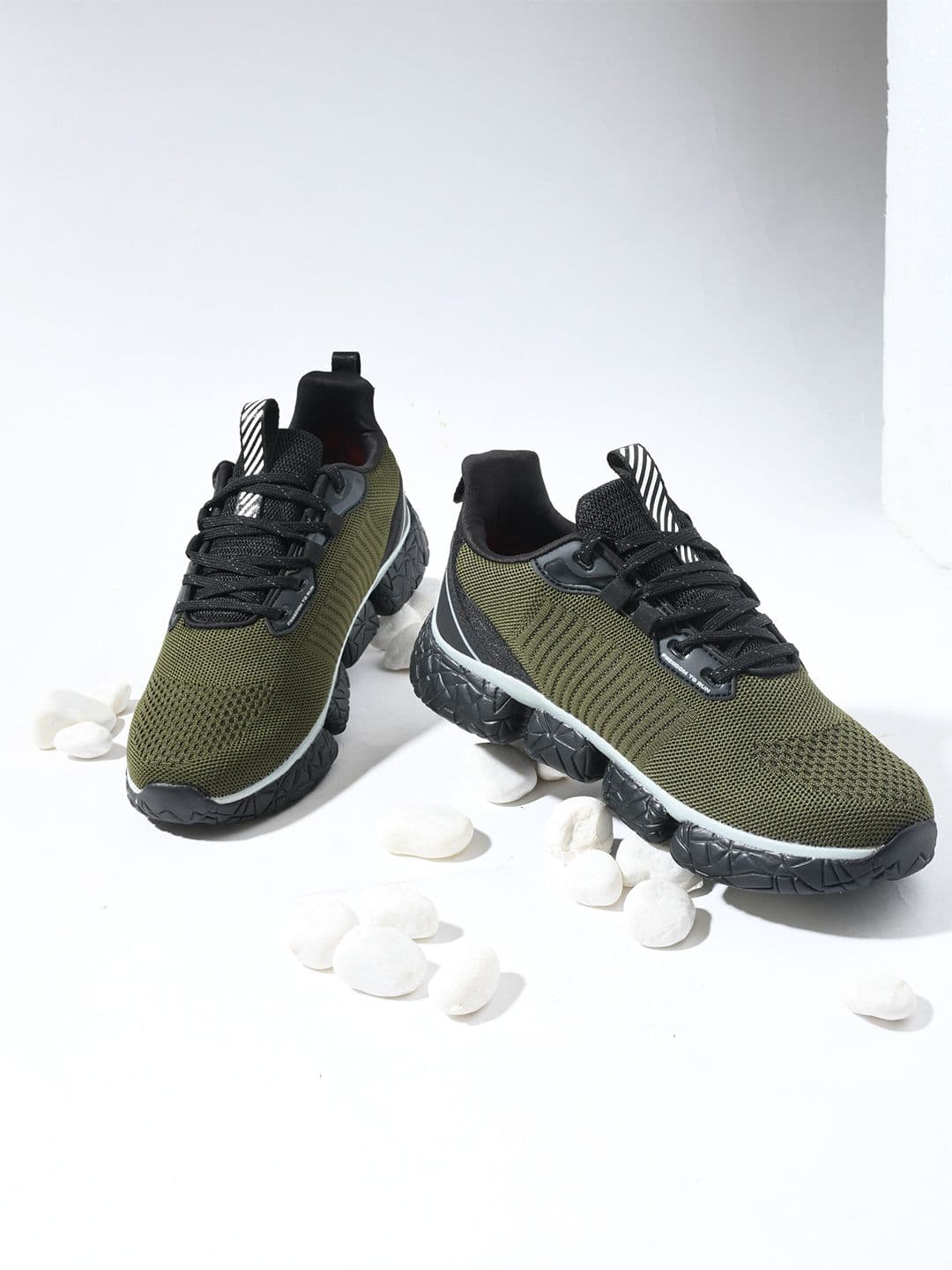 IMPAKTO Men Phoenix Lace-Up Running Shoes - view 1