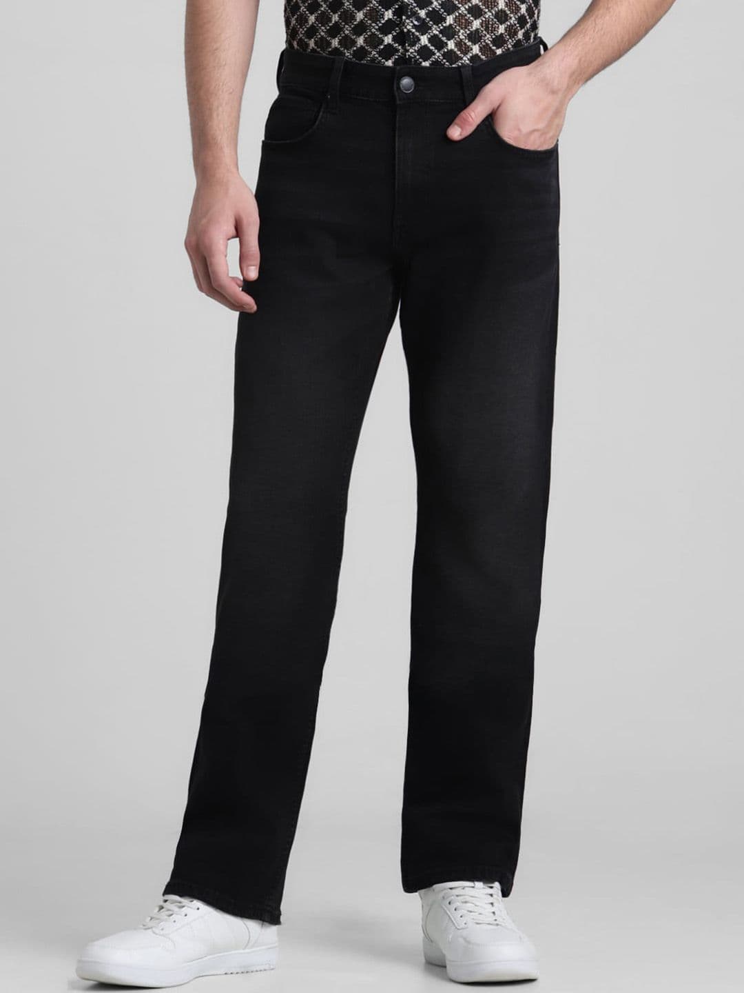Jack & Jones Men Mid-Rise Clean Look Stretchable Jeans - view 1