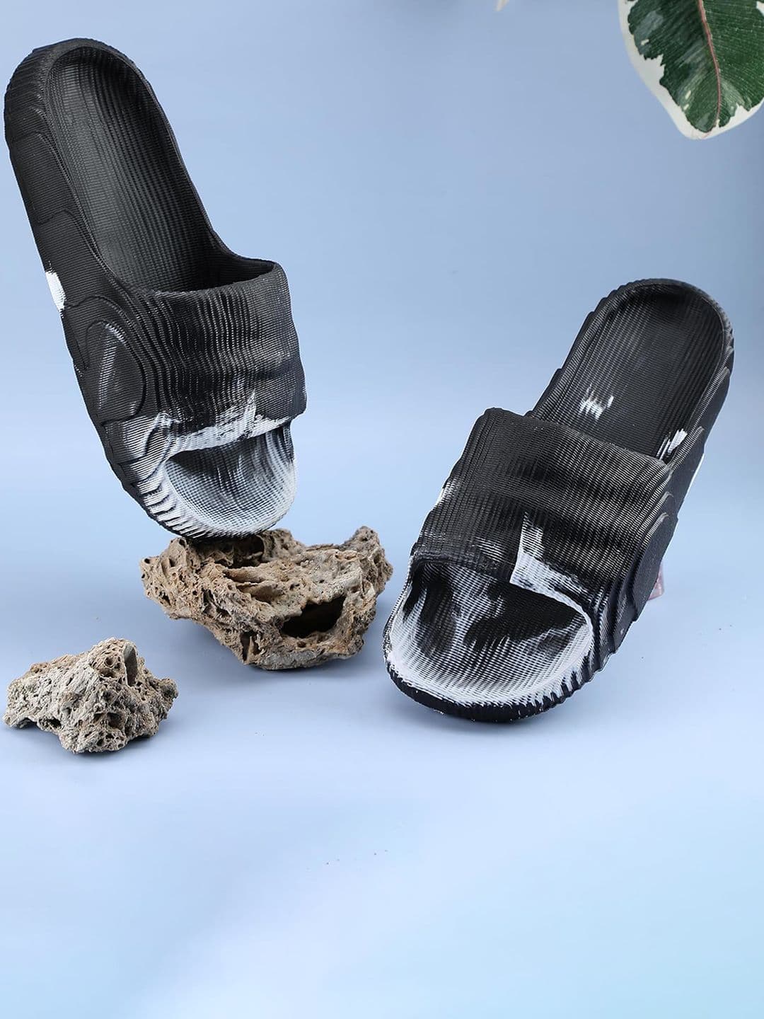 Greentech Men Printed Textured Sliders - view 1