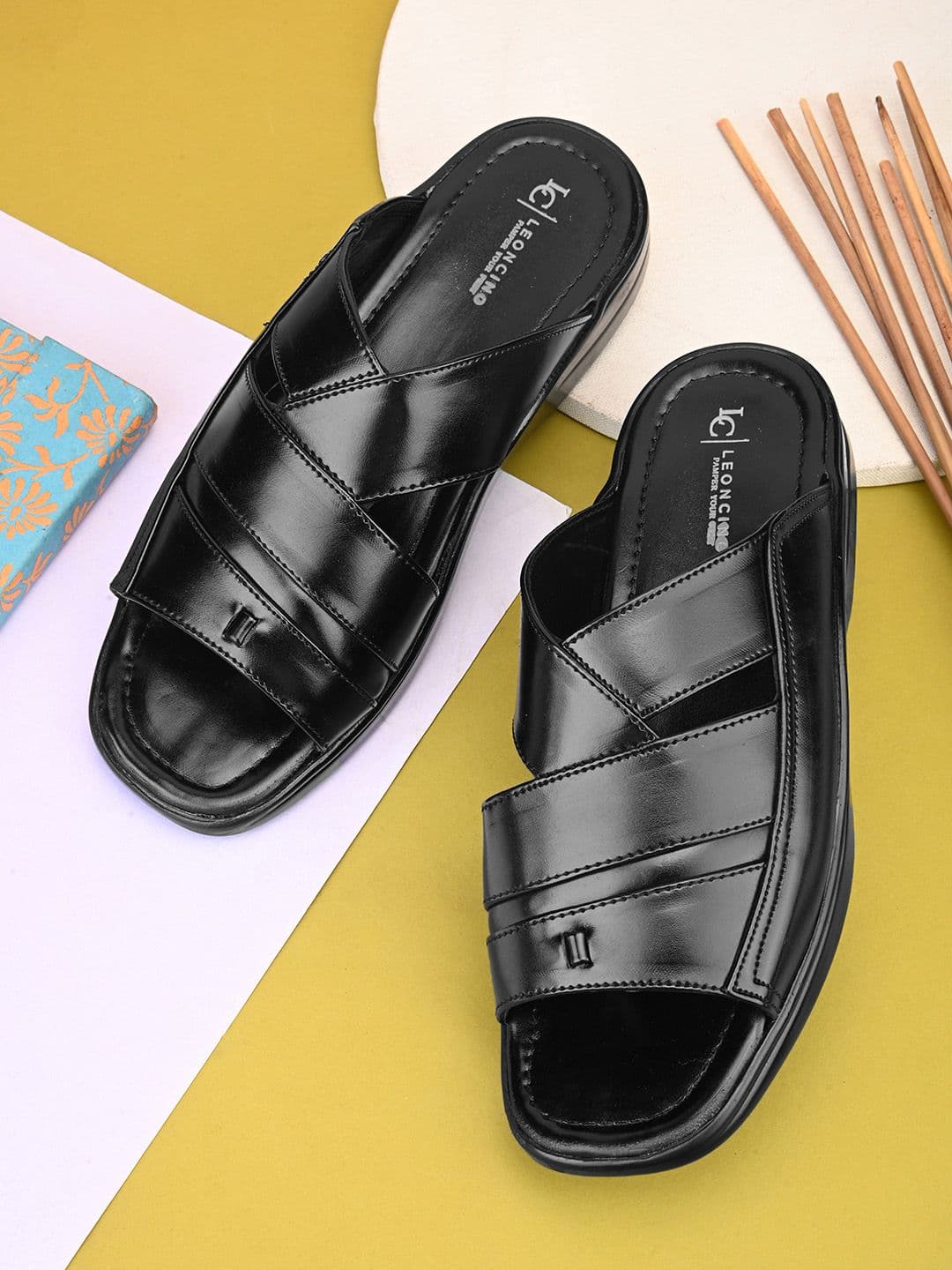 LEONCINO Men Durable Slip Resistance Comfort Sandals - view 1